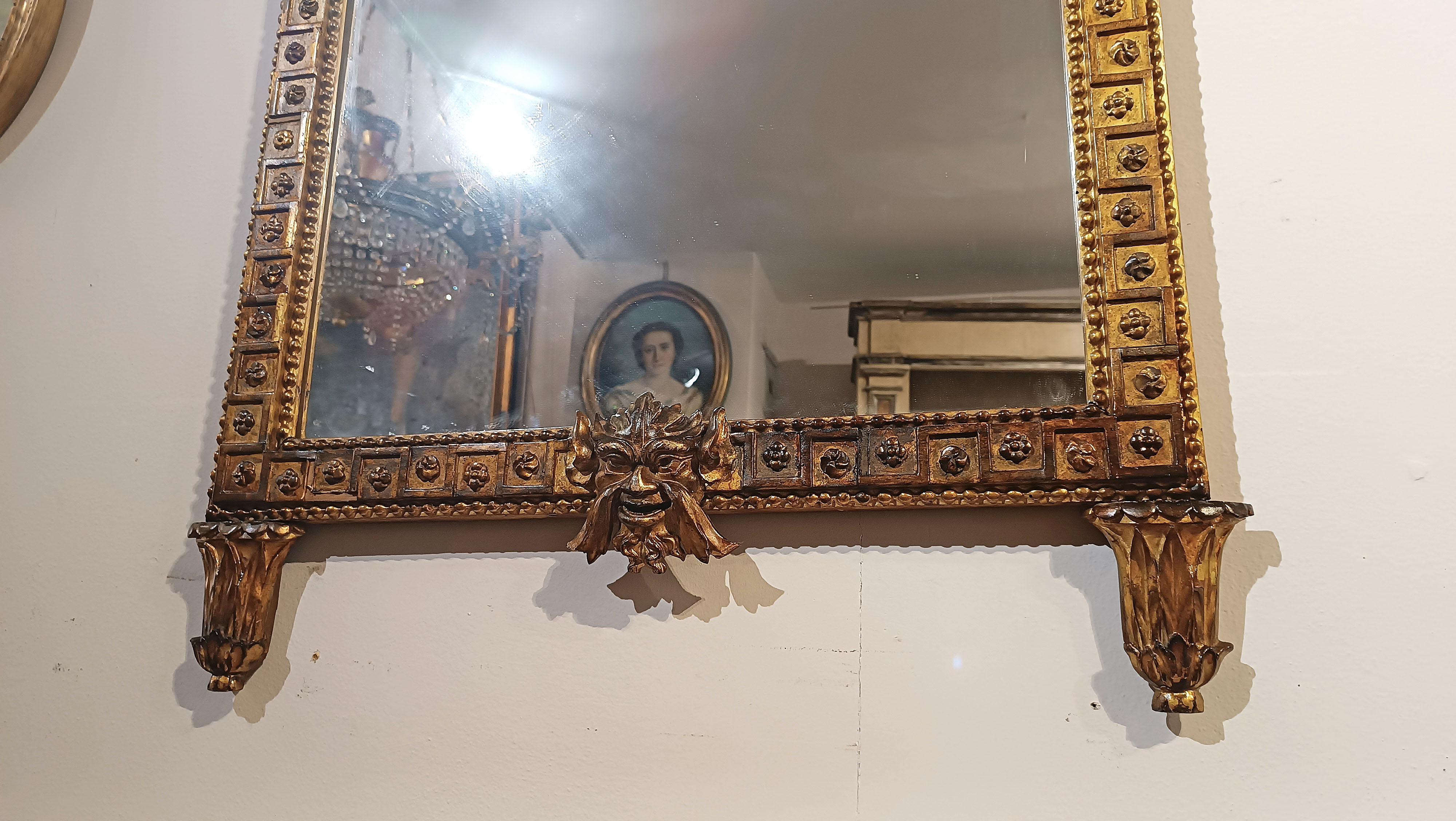 Specchio SPECCHIO NEOCLASSICO DORATO DEL TARDO 18° SECOLO in vendita
