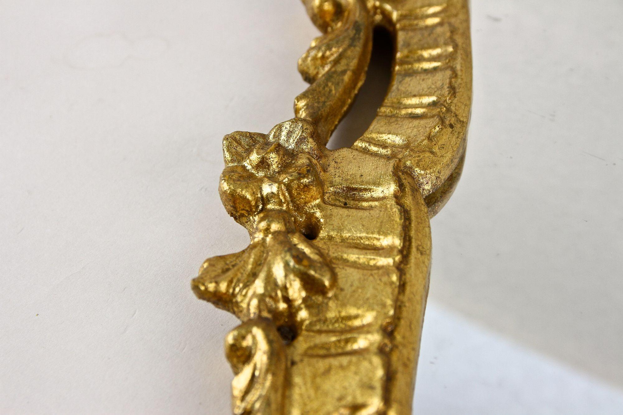 Espejo de pared barroco dorado de finales del siglo XVIII, tallado a mano - Italia ca. 1790 en venta 5