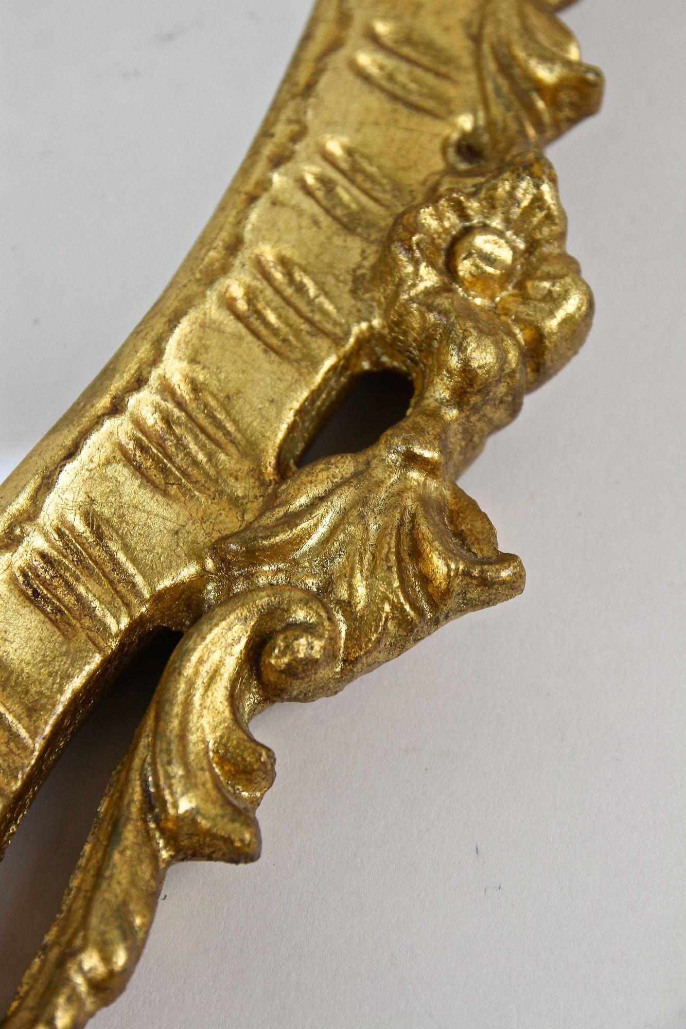 Espejo de pared barroco dorado de finales del siglo XVIII, tallado a mano - Italia ca. 1790 en venta 6