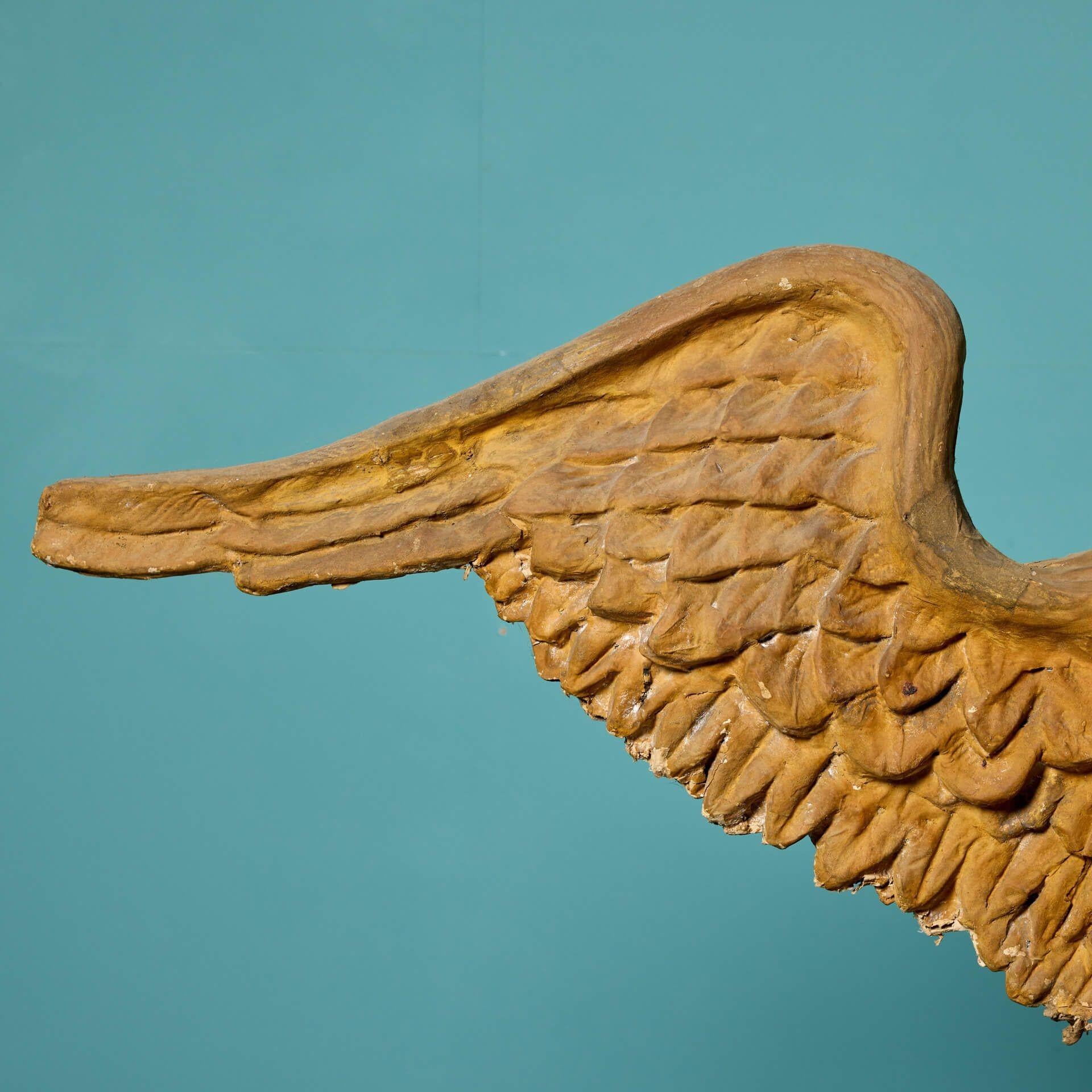 Hand-Crafted Late 18th Century Golden Painted Eagle Statue For Sale