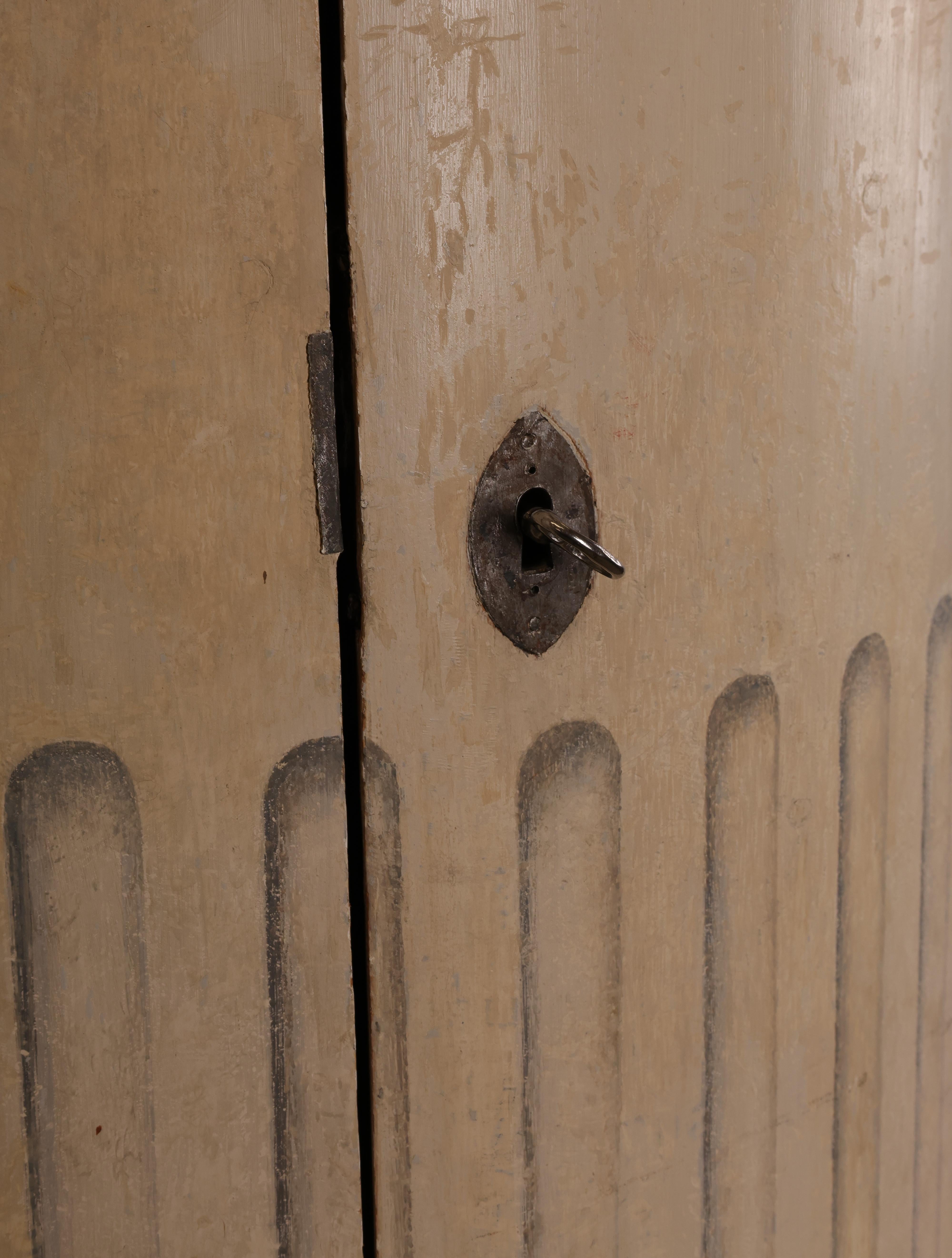 Swedish Late 18th Century Gustavian Column Cabinet For Sale