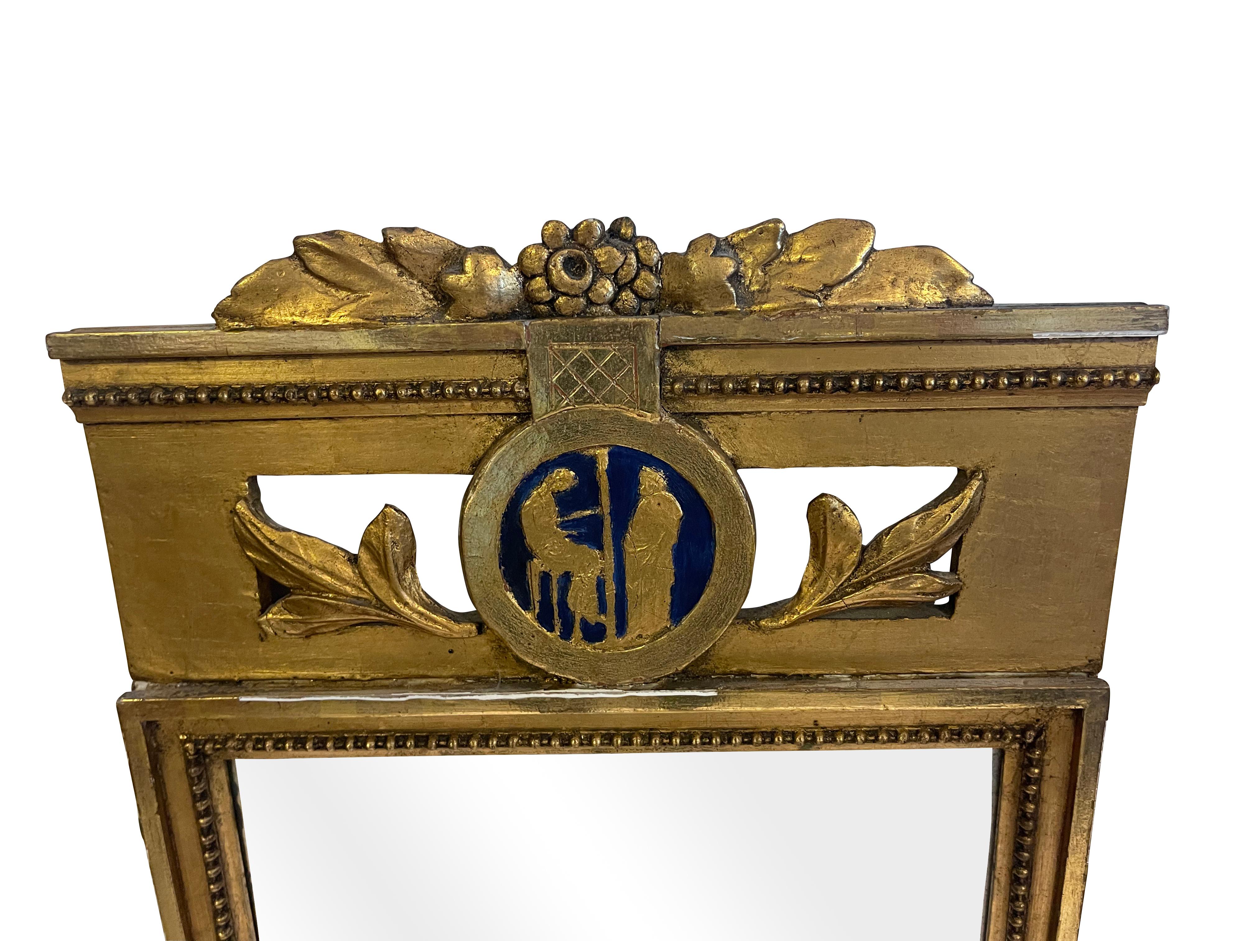 Verre Miroir suédois doré de la fin du XVIIIe siècle de style gustavien avec verre d'origine en vente