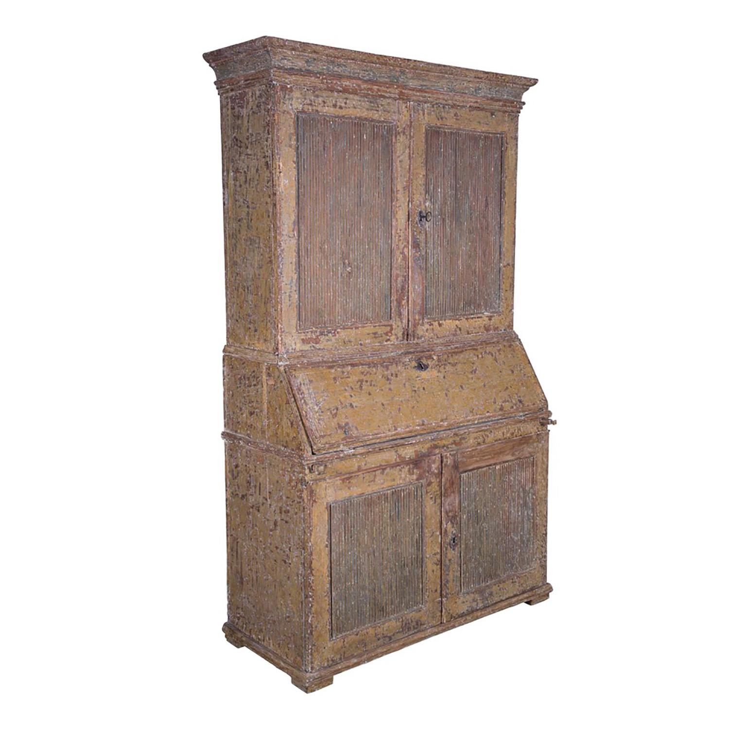 Swedish Late 18th Century Gustavian Secretaire with Reeded Doors