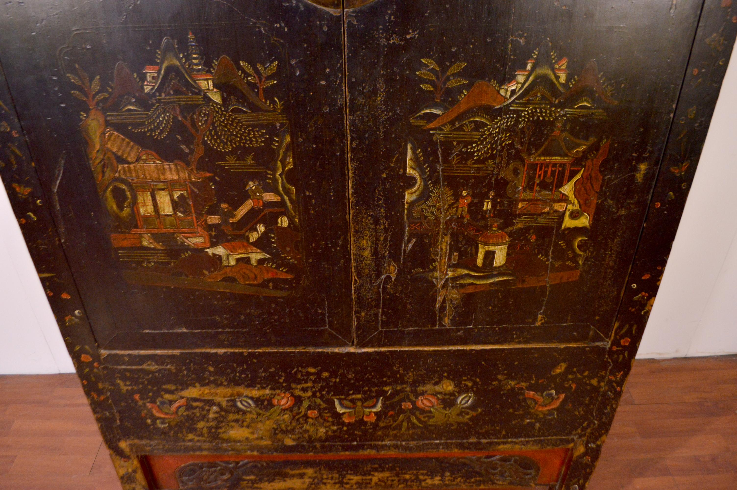 Late 18th Century Hand-Painted Cabinet Elm Wood For Sale 4