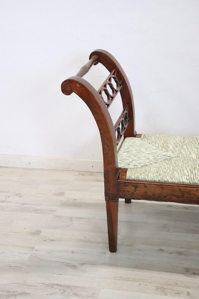 Late 18th Century Italian Antique Louis XVI Bench in Walnut and Straw Seat For Sale 10