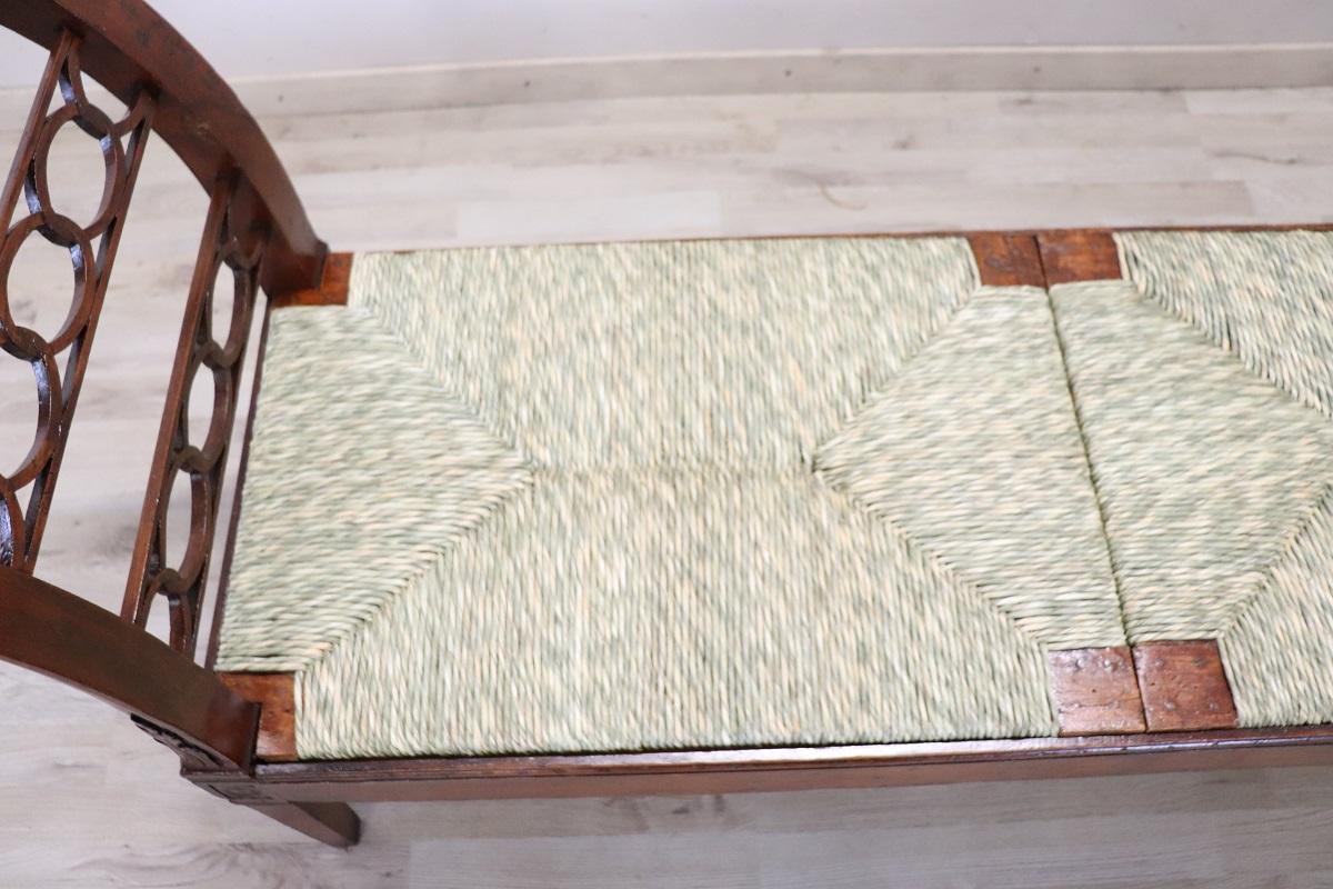 Late 18th Century Italian Antique Louis XVI Bench in Walnut and Straw Seat For Sale 4