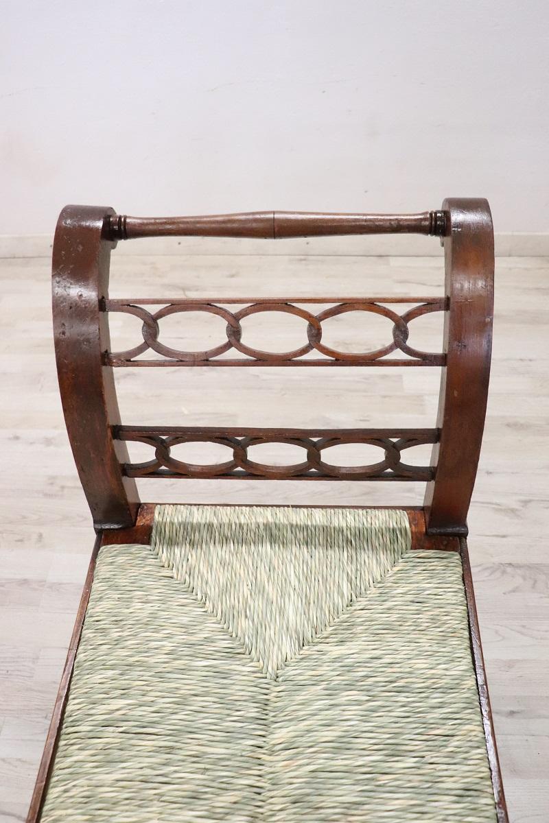 Late 18th Century Italian Antique Louis XVI Bench in Walnut and Straw Seat For Sale 5