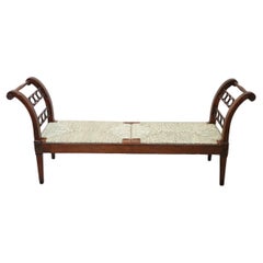 Late 18th Century Italian Antique Louis XVI Bench in Walnut and Straw Seat