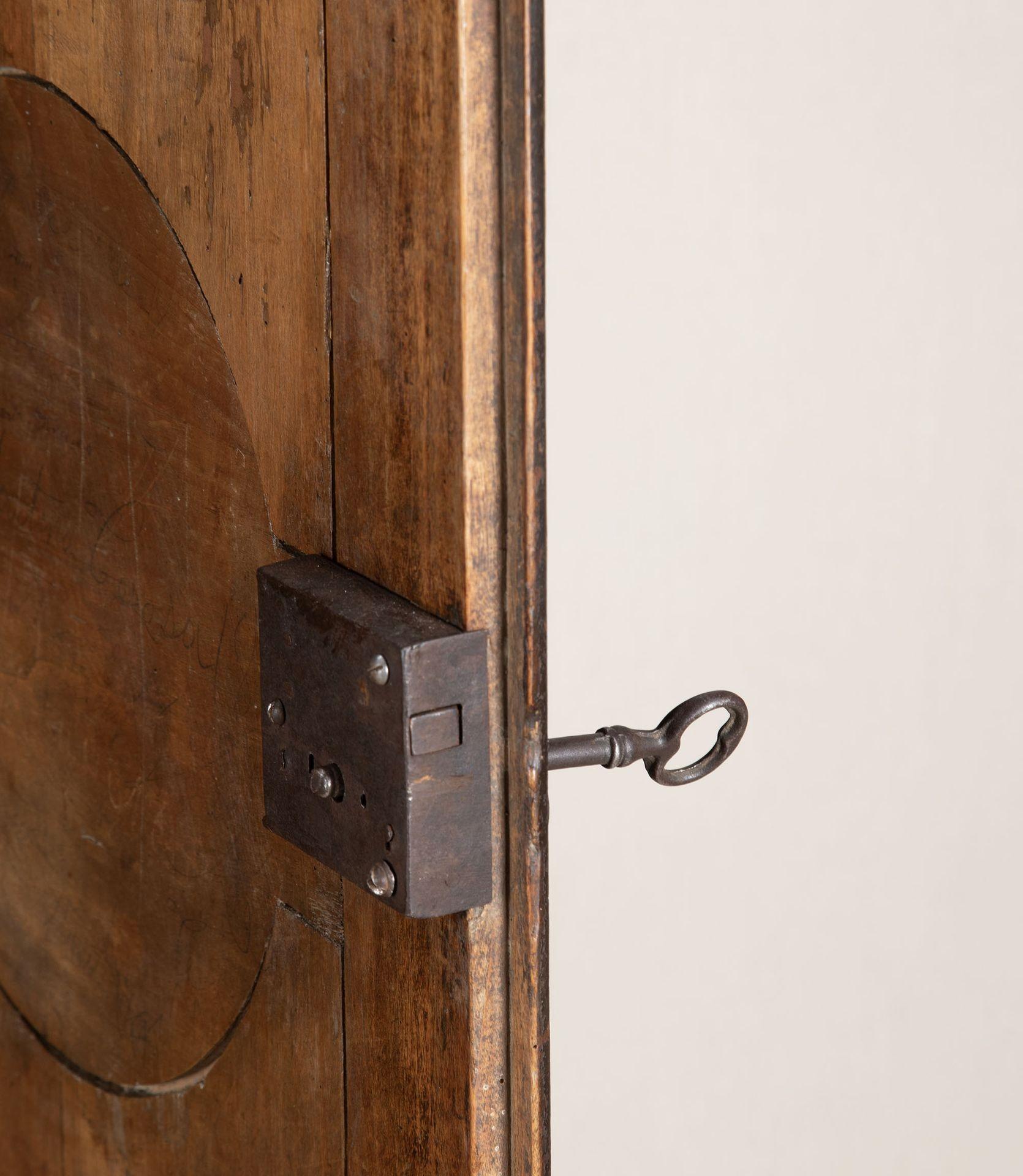 Armoire italiano della fine del XVIII secolo in vendita 6