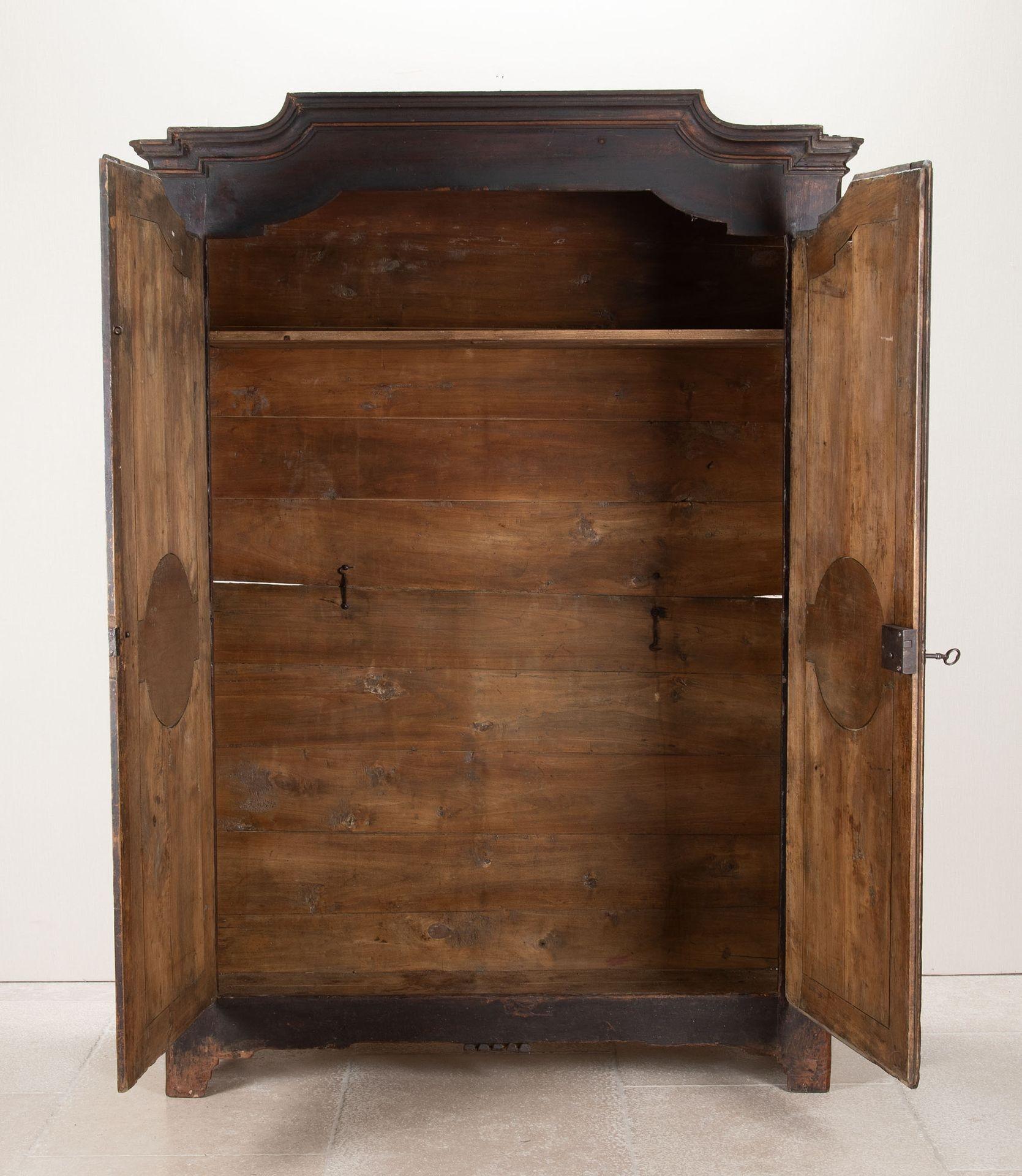 Italiano Armoire italiano della fine del XVIII secolo in vendita