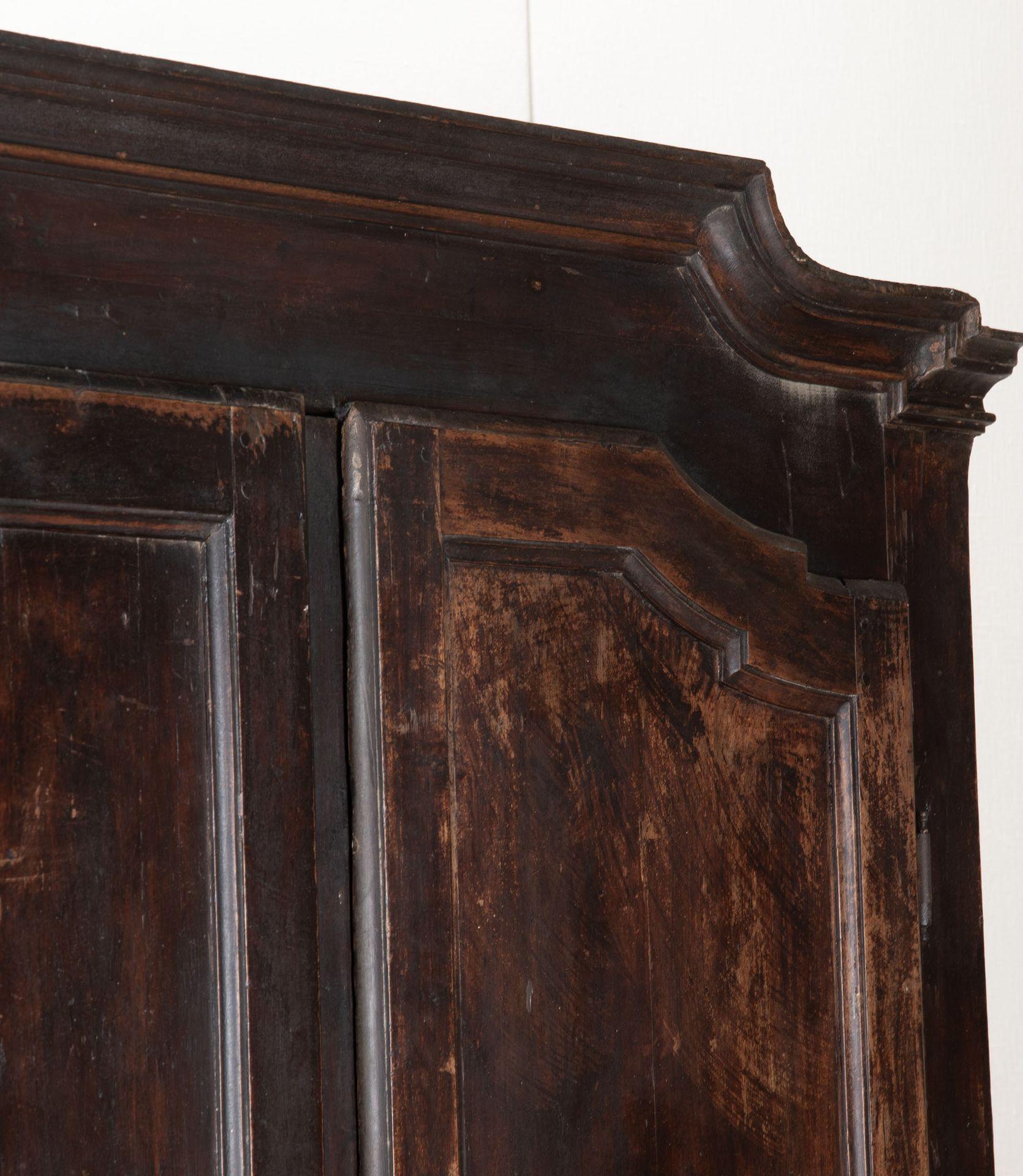 Pino Armoire italiano della fine del XVIII secolo in vendita