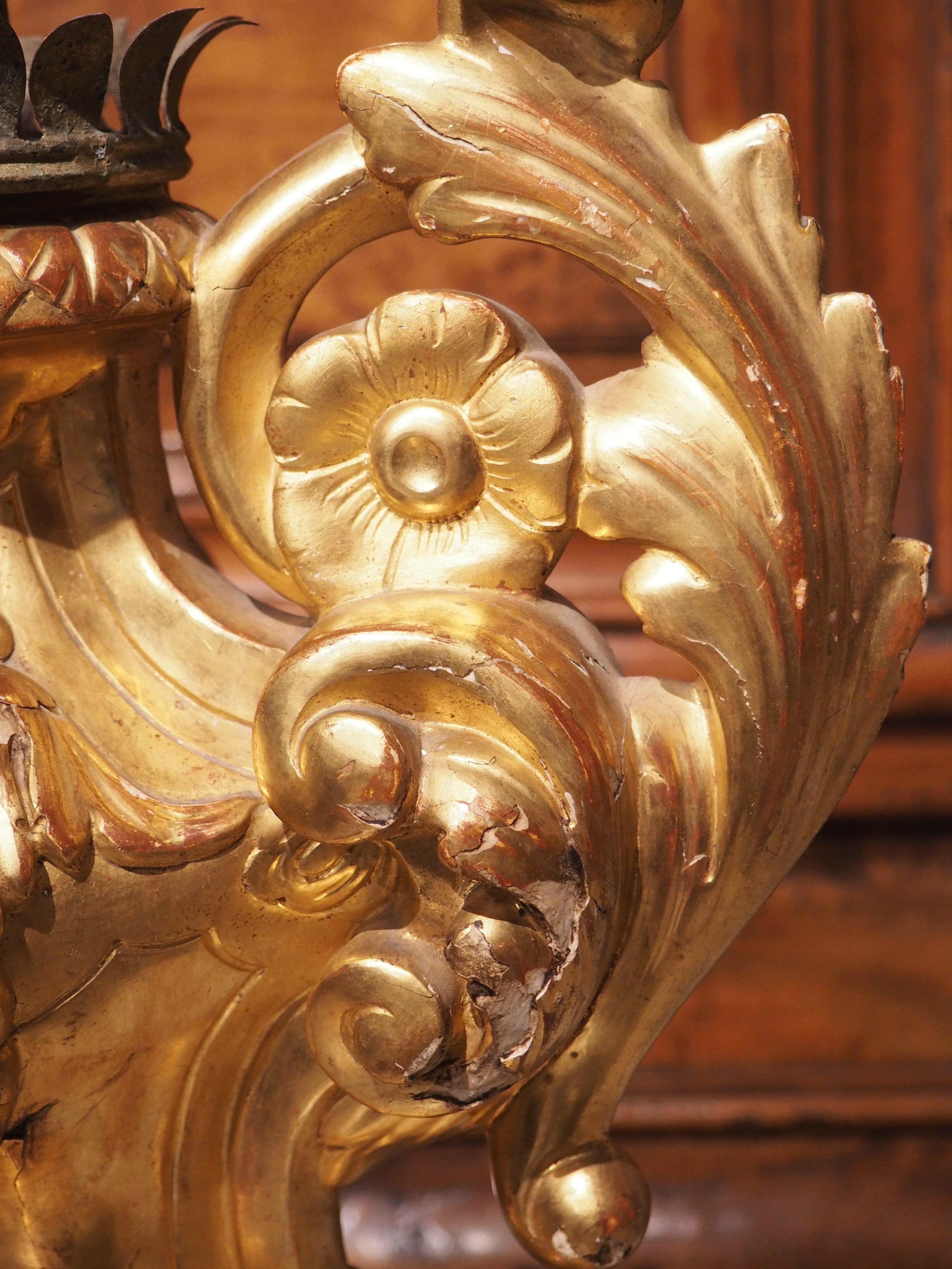 Late 18th Century Italian Baroque Giltwood Candleholder 1