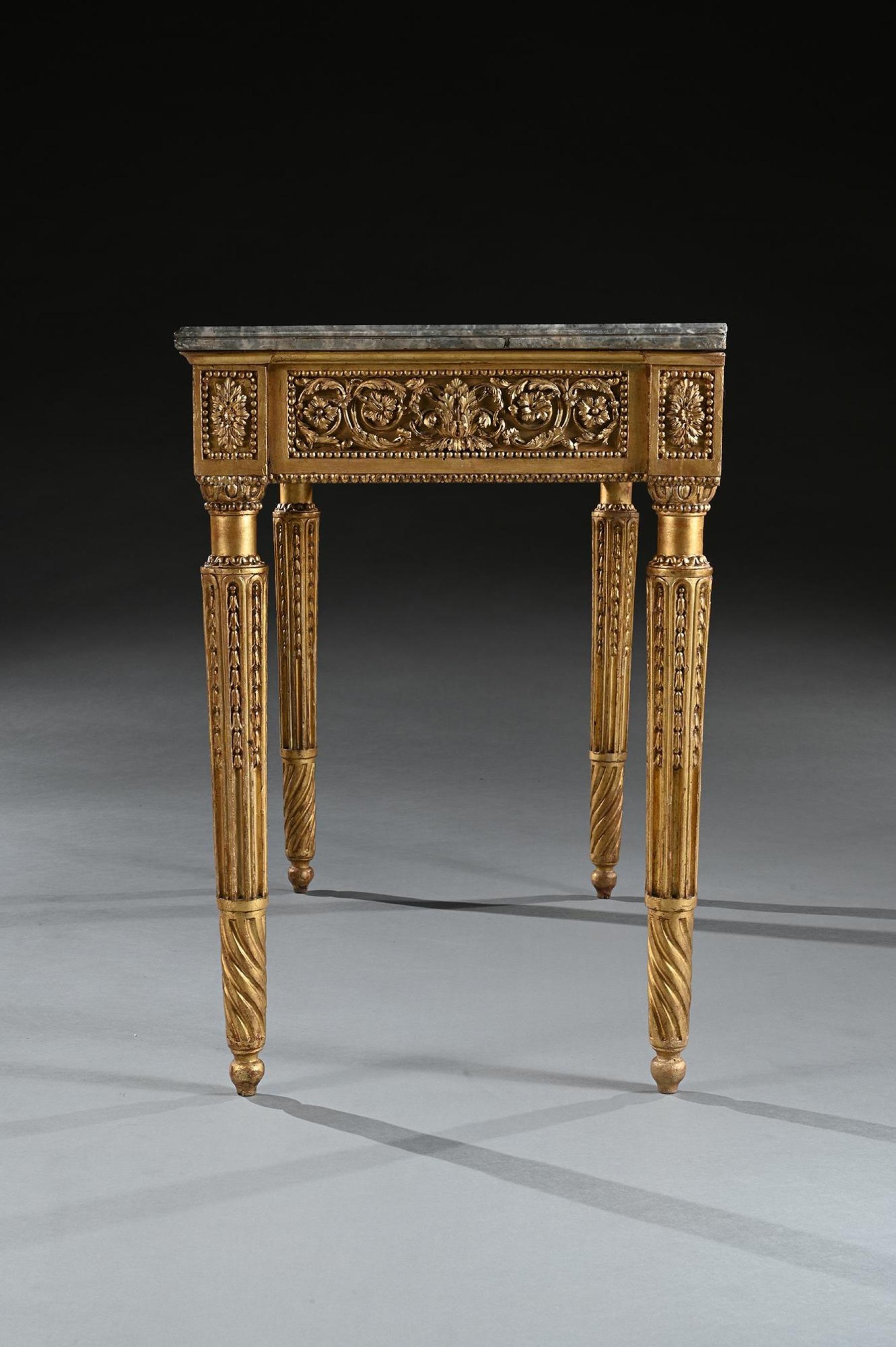 Late 18th Century Italian Carved Giltwood Marble Top Console Table For Sale 1