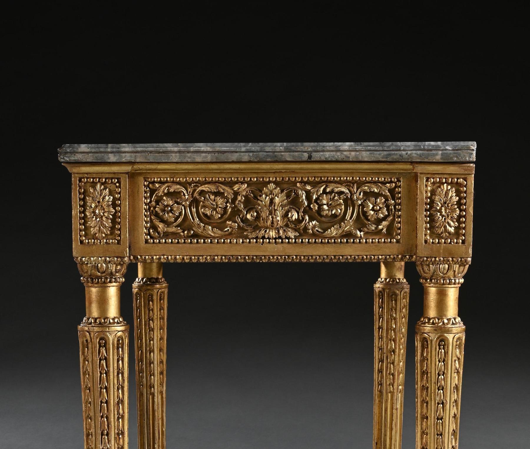 Marbre Table console en bois doré sculpté à dessus de marbre, fin du 18e siècle, Italie en vente