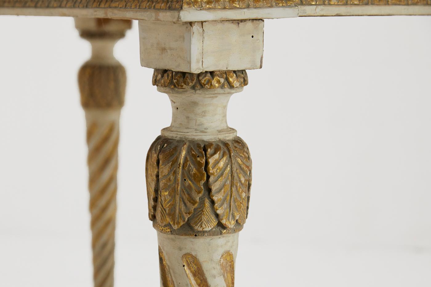 Late 18th Century Italian Carved Giltwood and Painted Console Table In Good Condition In Husbands Bosworth, Leicestershire