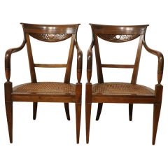 Italienische Directoire-Sessel aus massivem Nussbaum und Wiener Sraw aus dem späten 18.