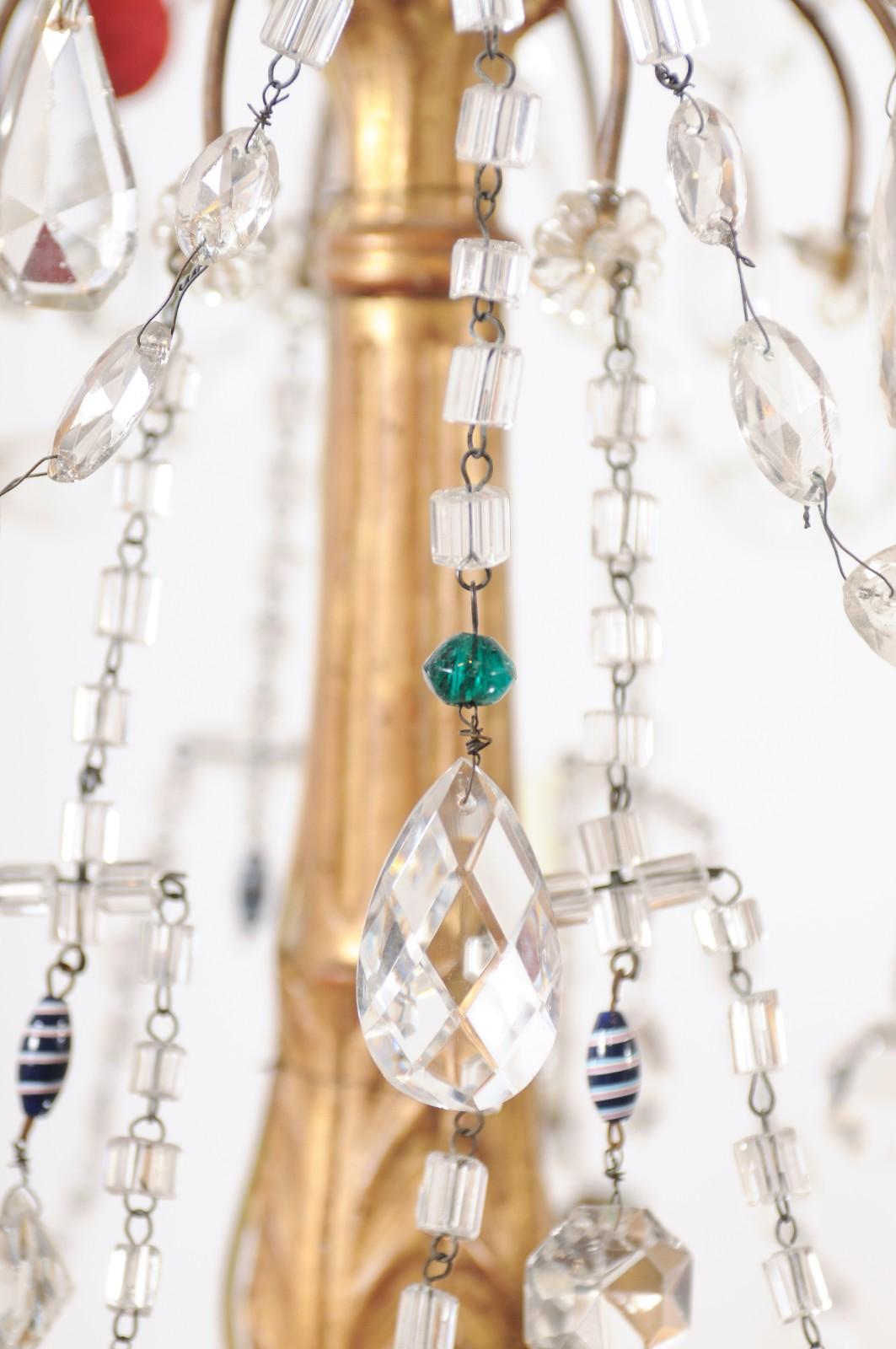 Araña italiana genovesa de madera dorada y cristal de finales del siglo XVIII en venta 3