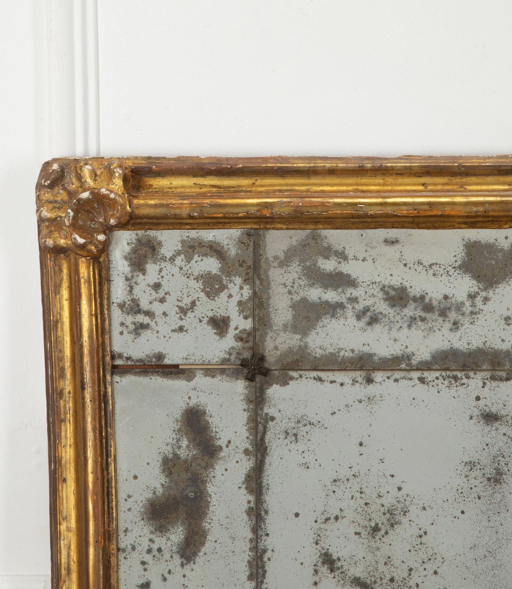Late 18th Century Italian Giltwood Segmented Mirror 1