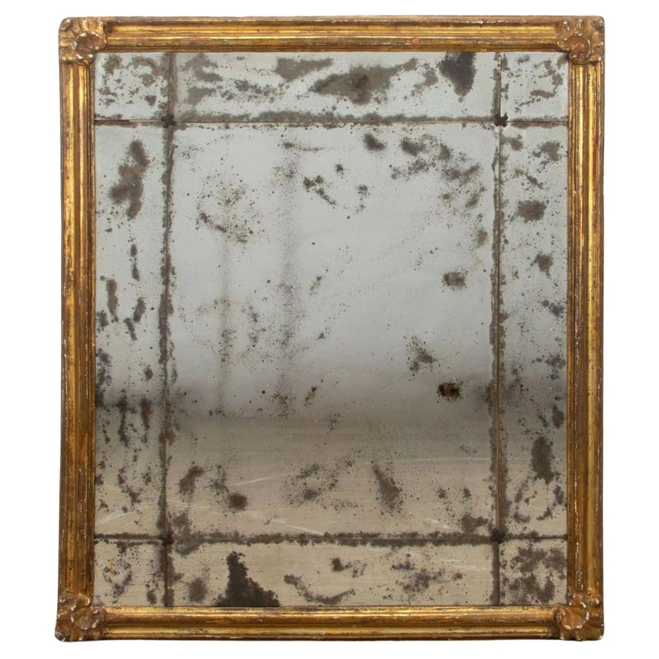 Late 18th Century Italian Giltwood Segmented Mirror