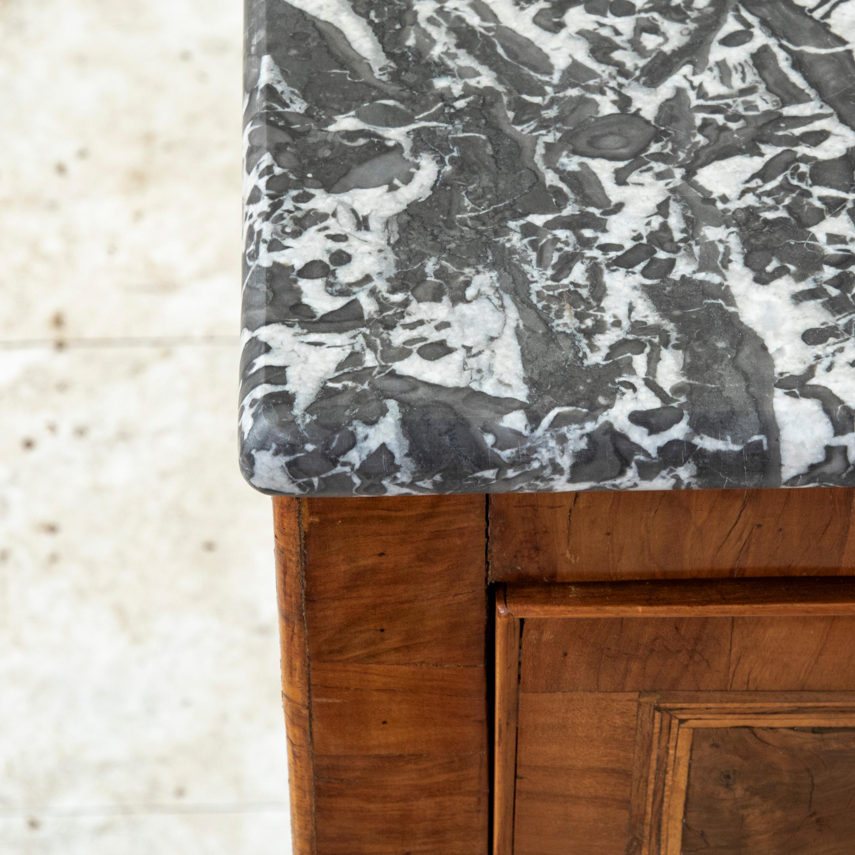 Late 18th Century Italian Marquetry Walnut Chest or Nightstand, Marble Top im Angebot 2
