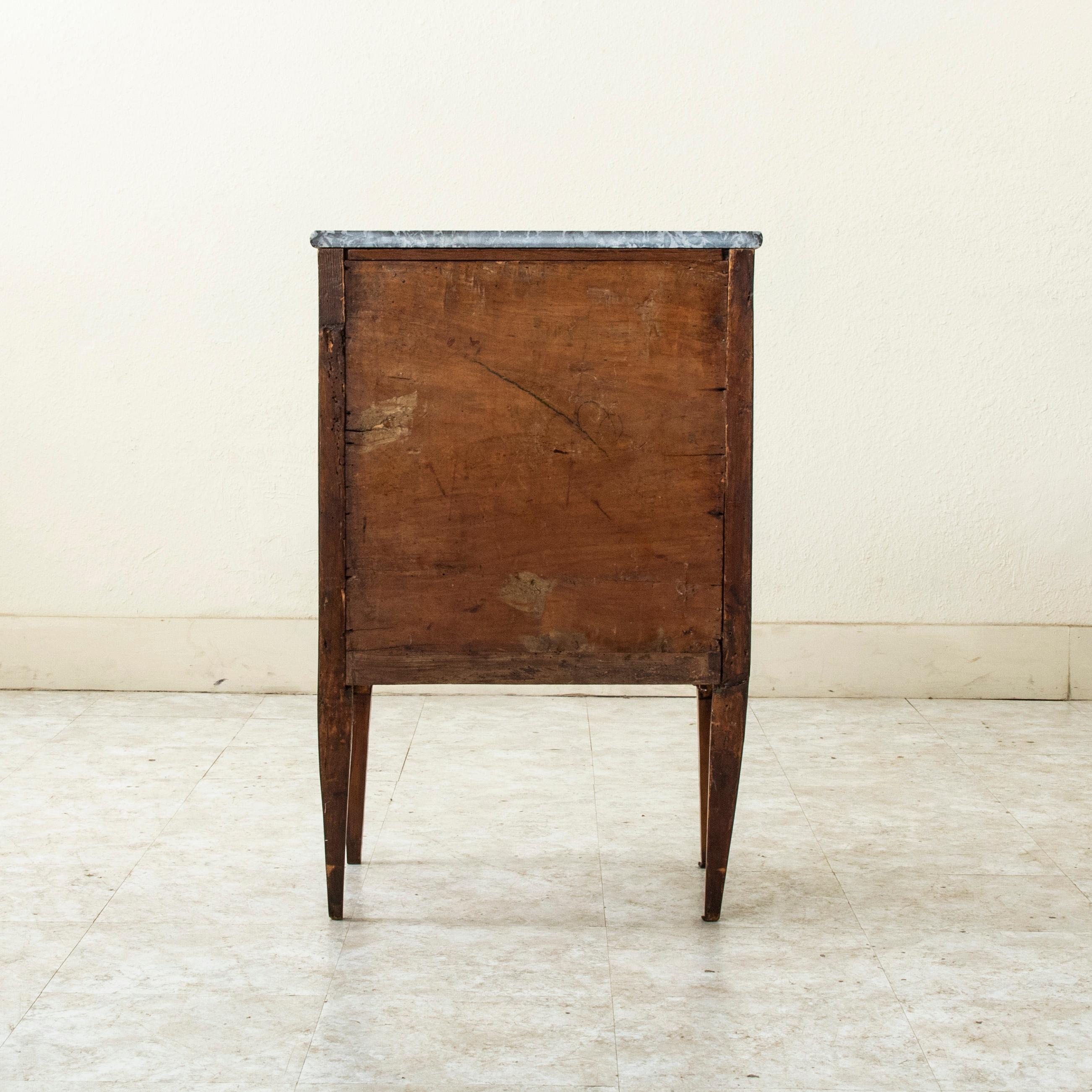 Late 18th Century Italian Marquetry Walnut Chest or Nightstand, Marble Top (Marketerie) im Angebot