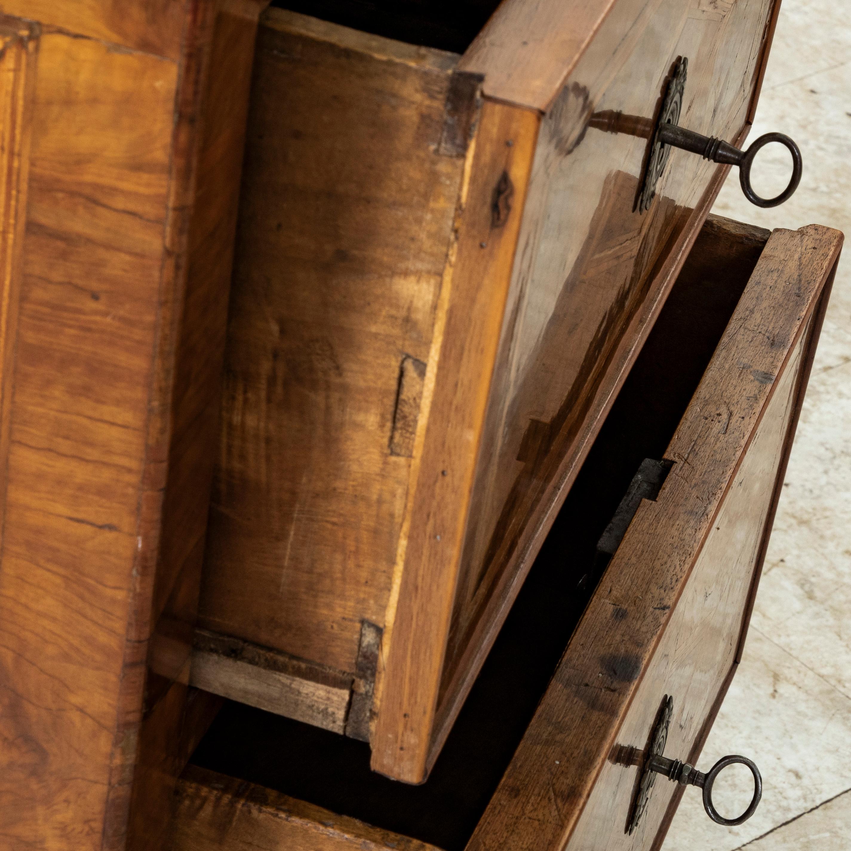 Late 18th Century Italian Marquetry Walnut Chest or Nightstand, Marble Top im Angebot 1