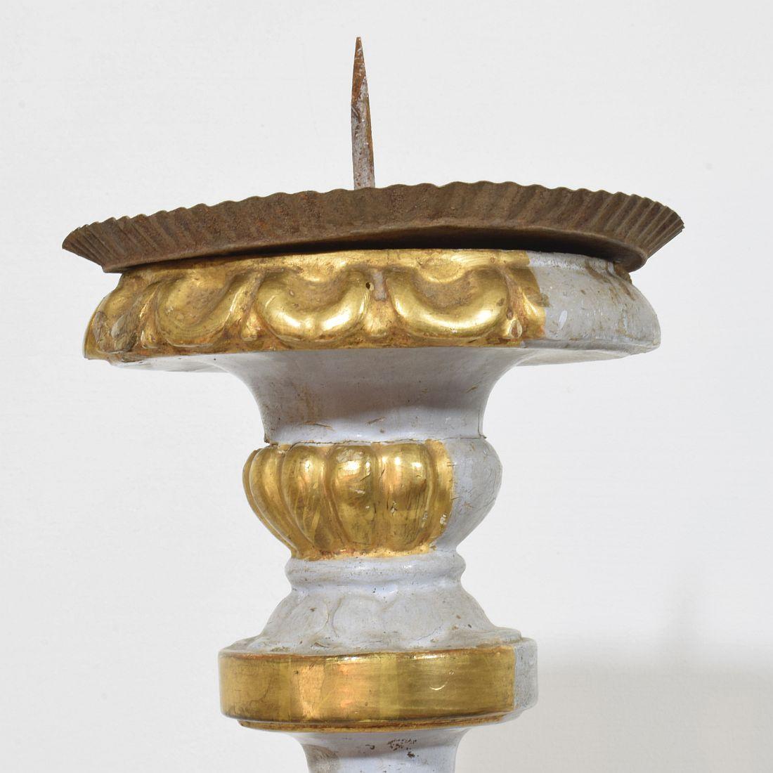 Late 18th Century Italian Neoclassical Carved Wooden Candleholder For Sale 11