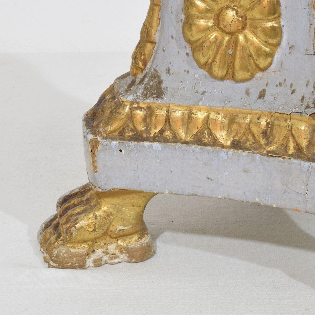 Late 18th Century Italian Neoclassical Carved Wooden Candleholder For Sale 12