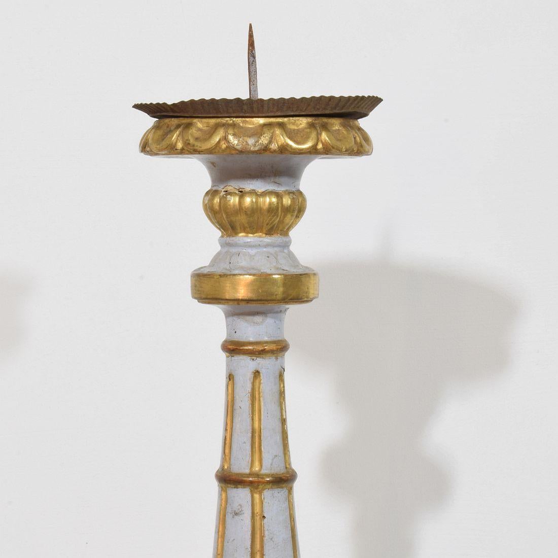 Late 18th Century Italian Neoclassical Carved Wooden Candleholder For Sale 3