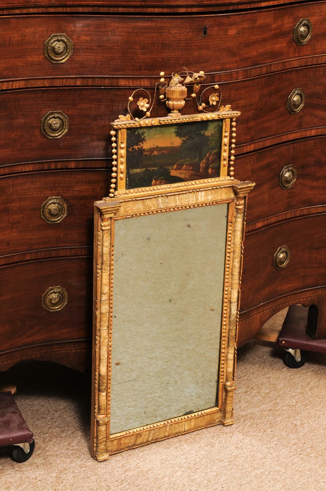 Espejo neoclásico italiano de finales del siglo XVIII chapado en madera dorada y mármol en Bastante bueno estado para la venta en Atlanta, GA