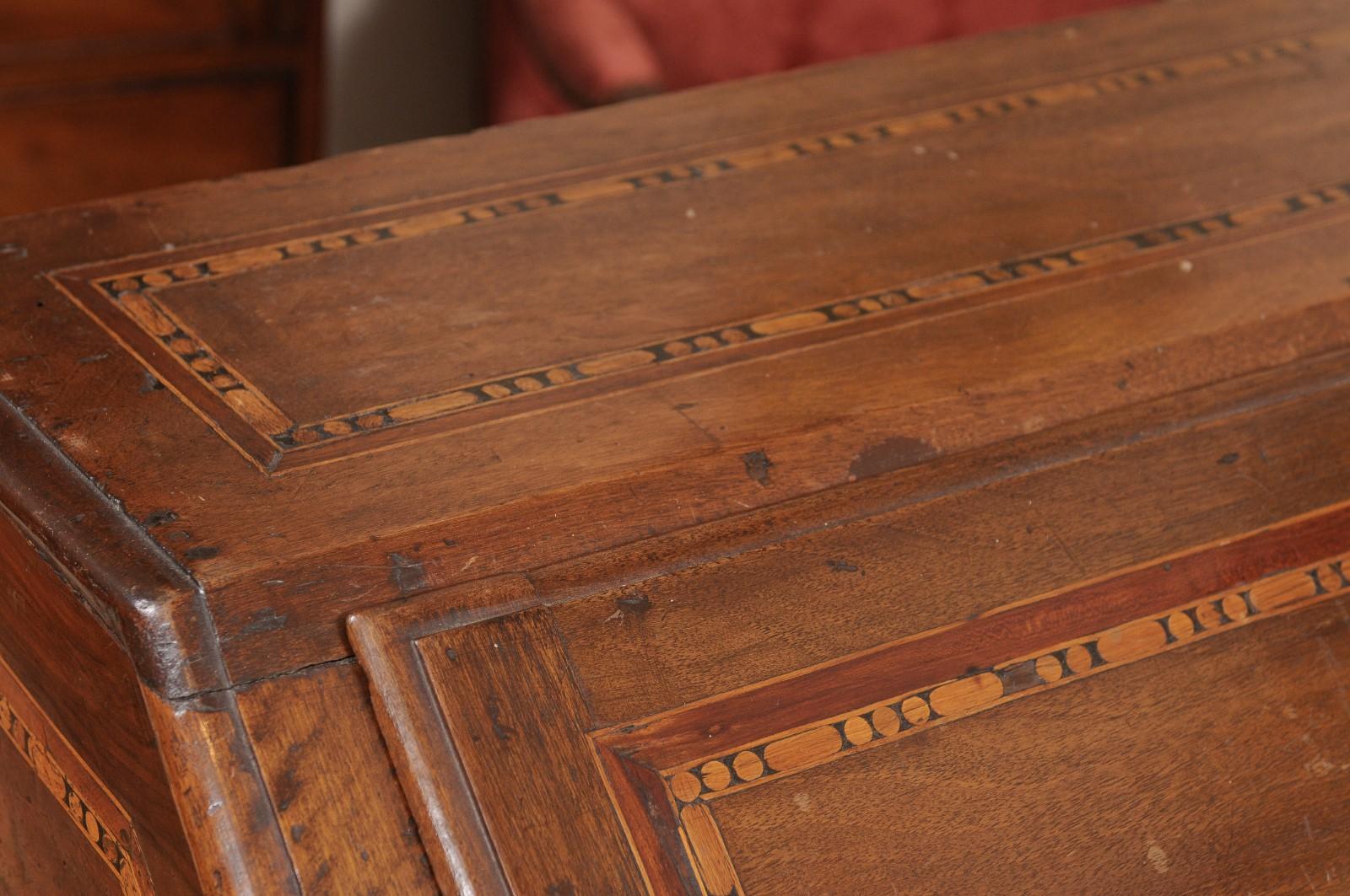 Late 18th Century Italian Neoclassical Inlaid Walnut Slant Front Desk / Bureau  1