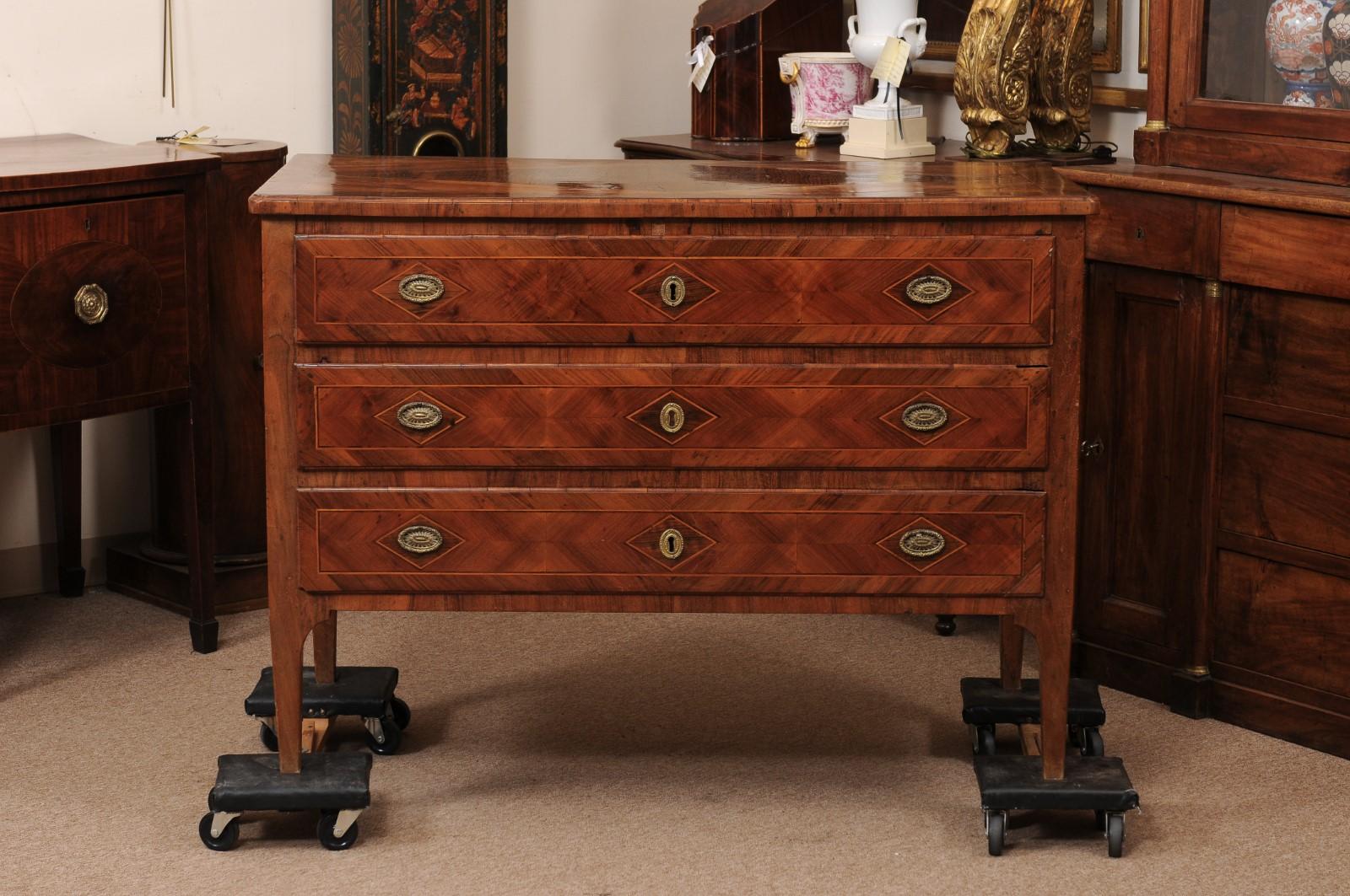 Late 18th Century Italian Neoclassical Parquetry Inlaid Walnut Commode with 3 Dr For Sale 8