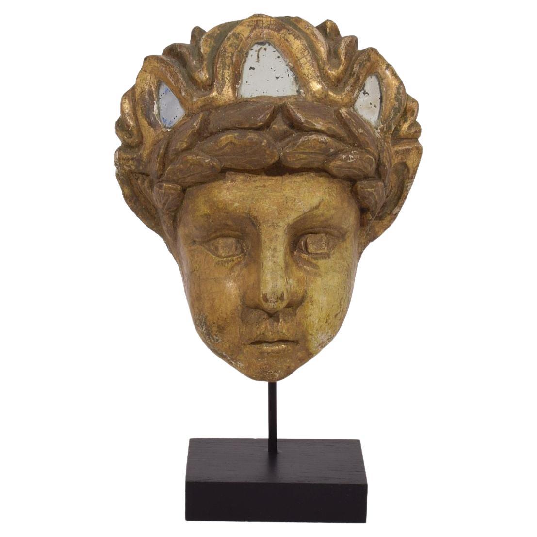 Late 18th Century Italian Neoclassical Small Carved Wooden Head with Mirrors