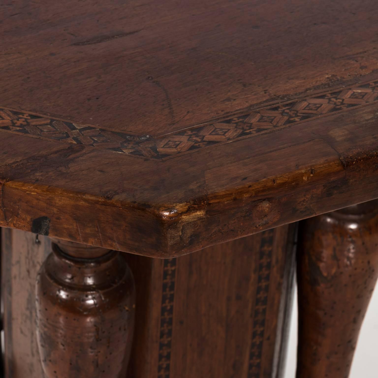 Late 18th Century Italian Pedestal Table In Good Condition In Stamford, CT