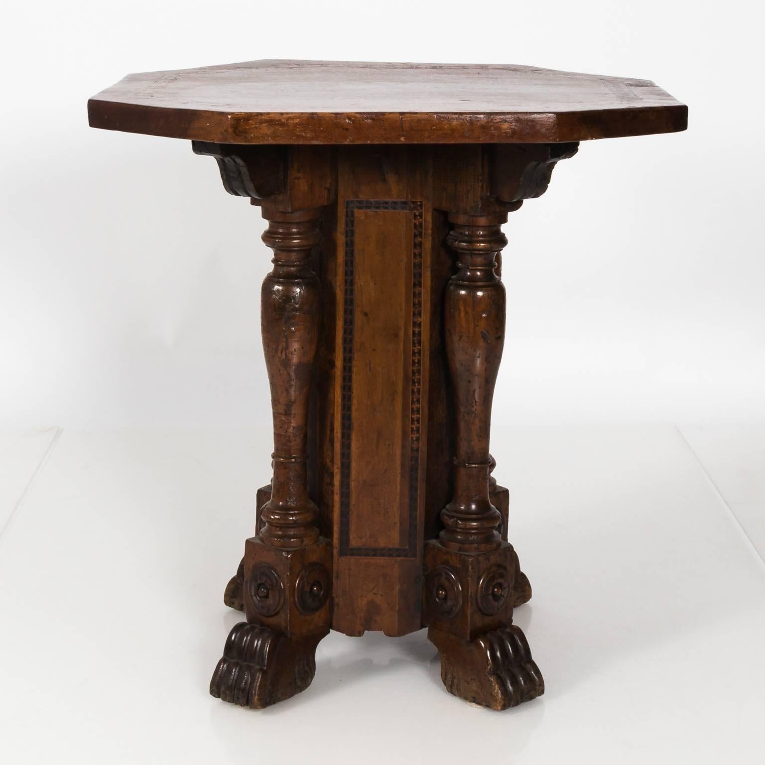 Late 18th Century Italian Pedestal Table 2