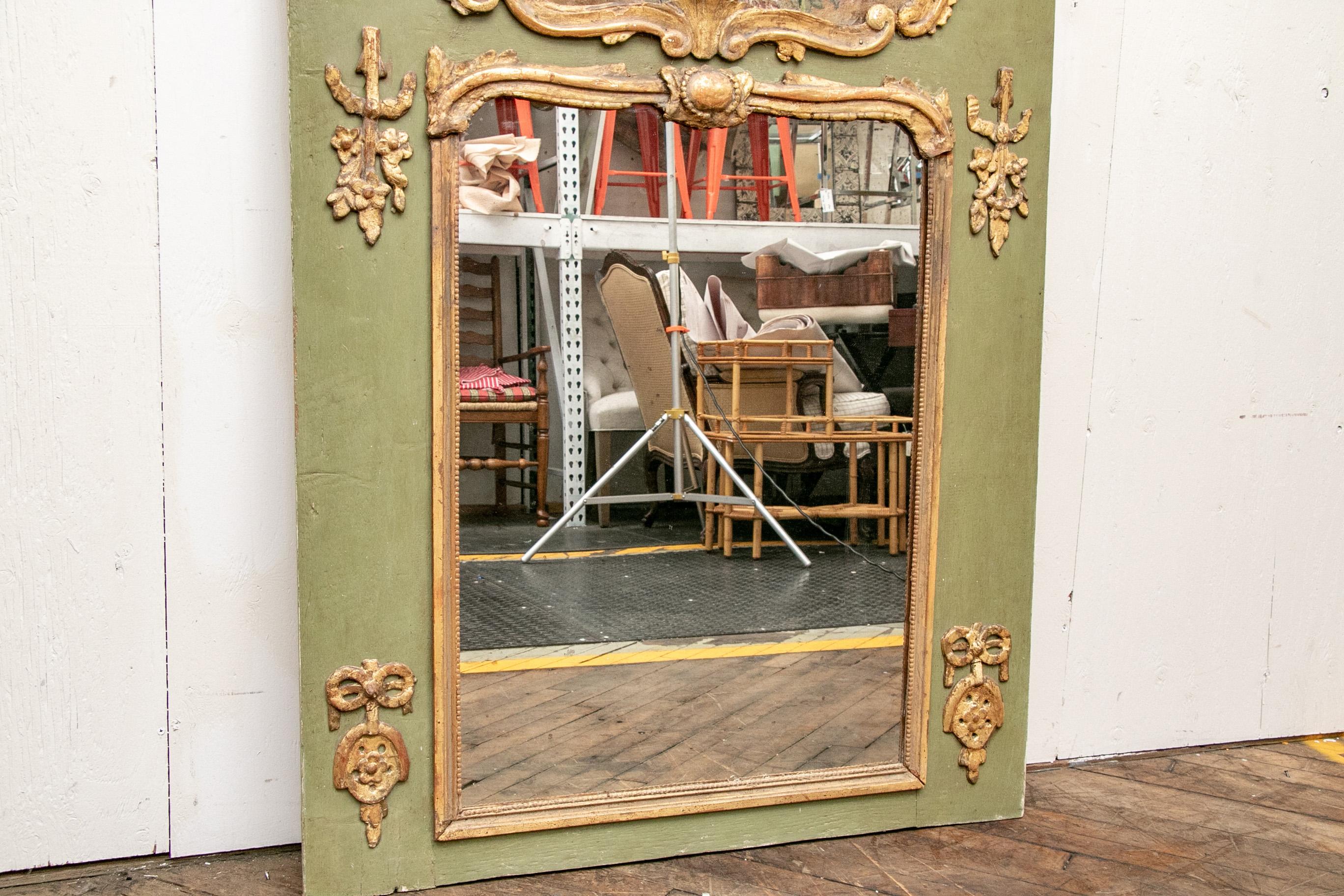 19th Century Late 18th Century French Louis XV Style Trumeau Mirror For Sale