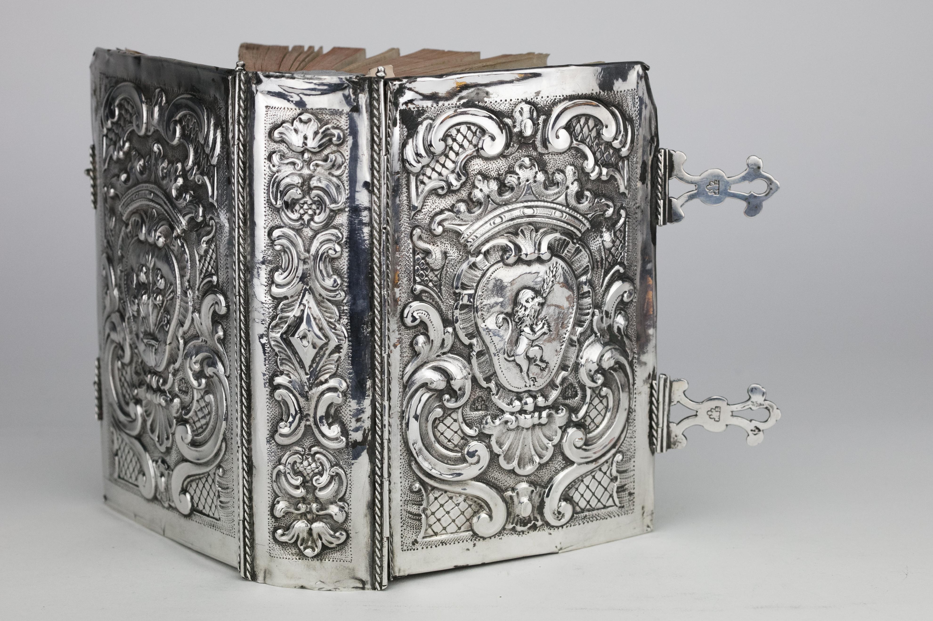 Hand-Crafted Late 18th Century Italian Silver Book Binding by Marc'antonio Belotto of Padua For Sale