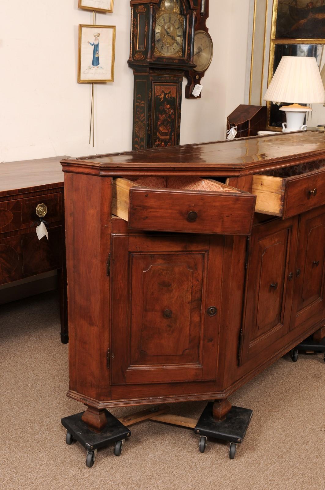 18th Century and Earlier Late 18th Century Italian Venetian Scantonata Fruitwood Credenza with Canted Cor For Sale