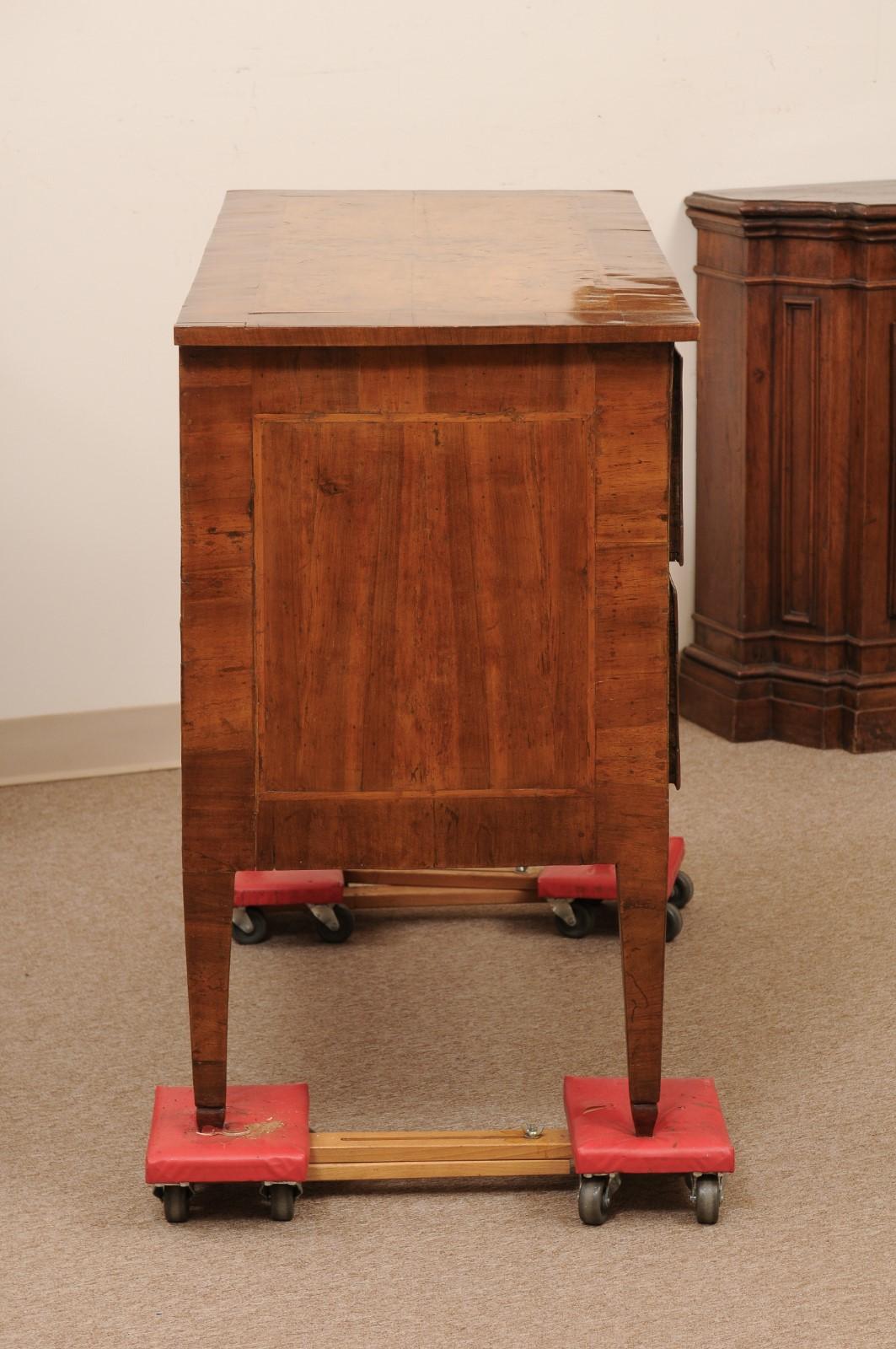 Late 18th Century Italian Walnut 2 Drawer Commode with Inlay, ca. 1790 For Sale 6