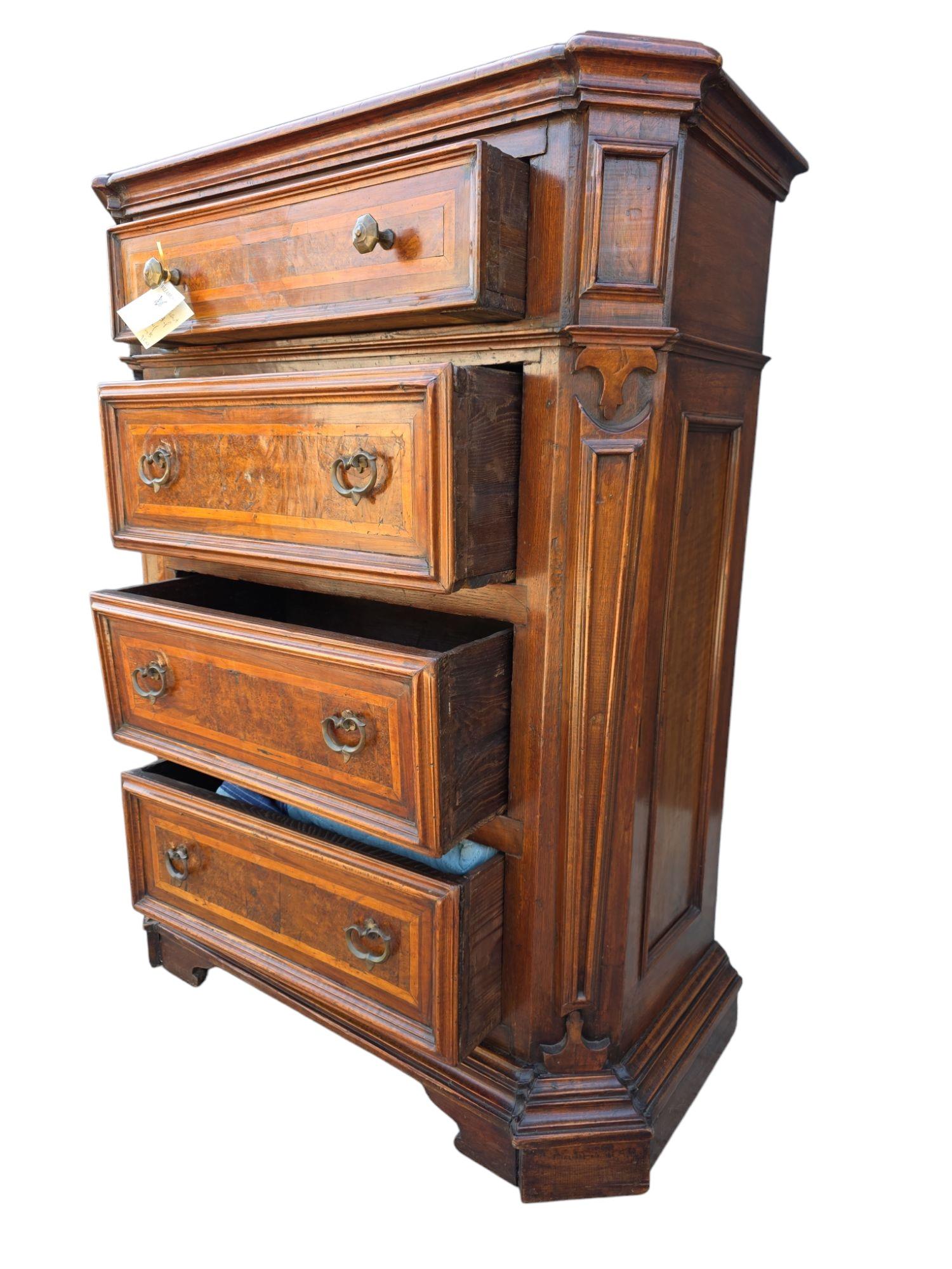Neoclassical Late 18th Century Italian Walnut High Chest of Drawers For Sale