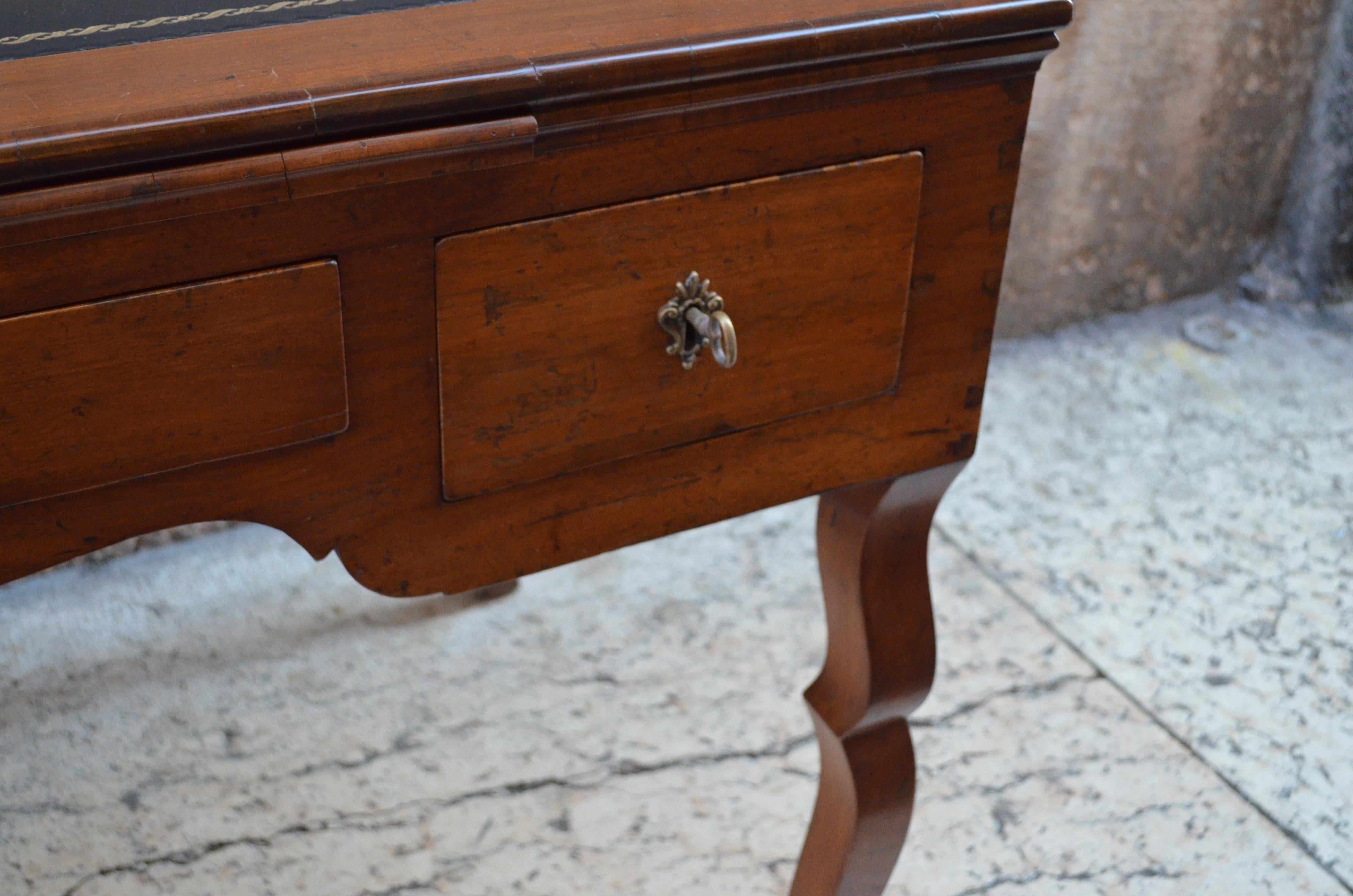 Late 18th Century Italian Walnut Wood Three Drawers Desk, Italy Veneto 18