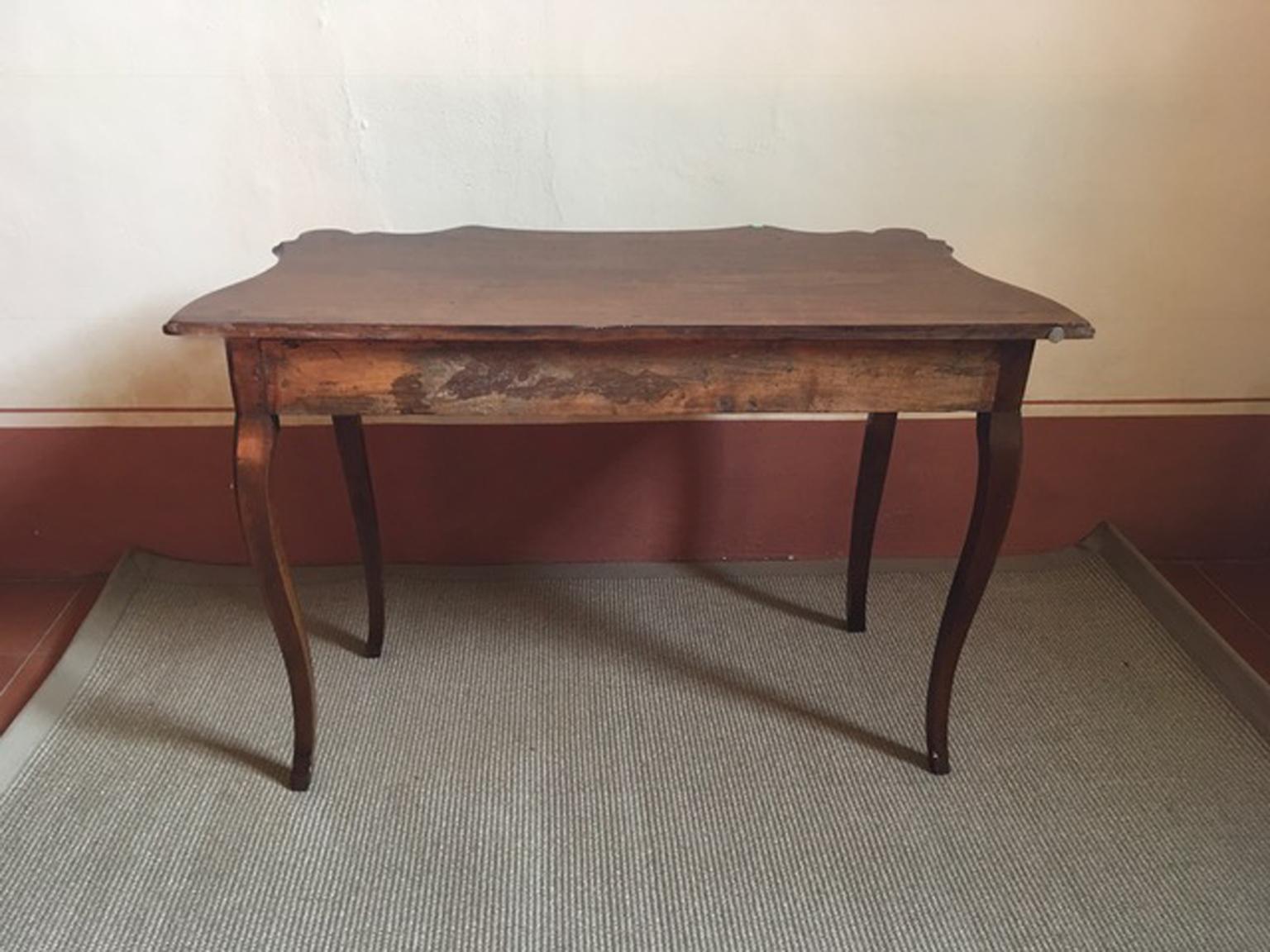 Italy Late 18th Century Regency Walnut Console or Wall Desk Hand Carved For Sale 15