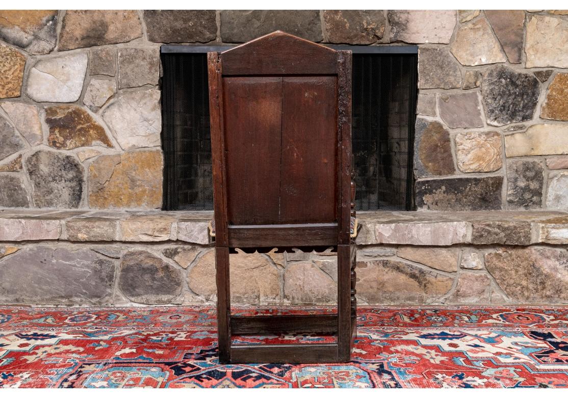 Spätes 18. Jahrhundert Jacobean Stil Hall Stuhl im Angebot 6