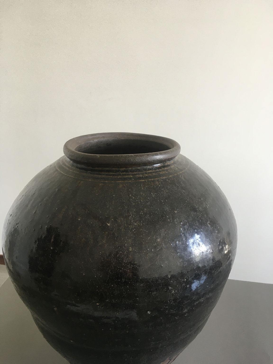 Late 18th Century Khmer Brown Glazed Terracotta Vase For Sale 2