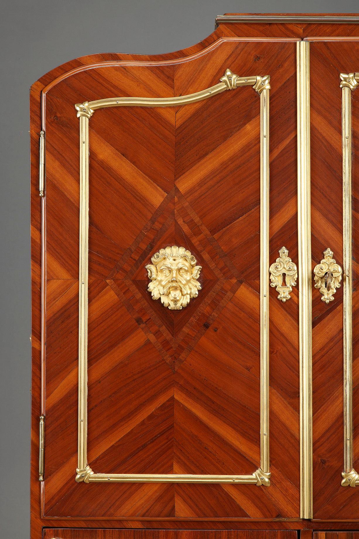 Louis XVI.-Cartonnier-Schreibtisch aus dem späten 18. Jahrhundert im Angebot 2
