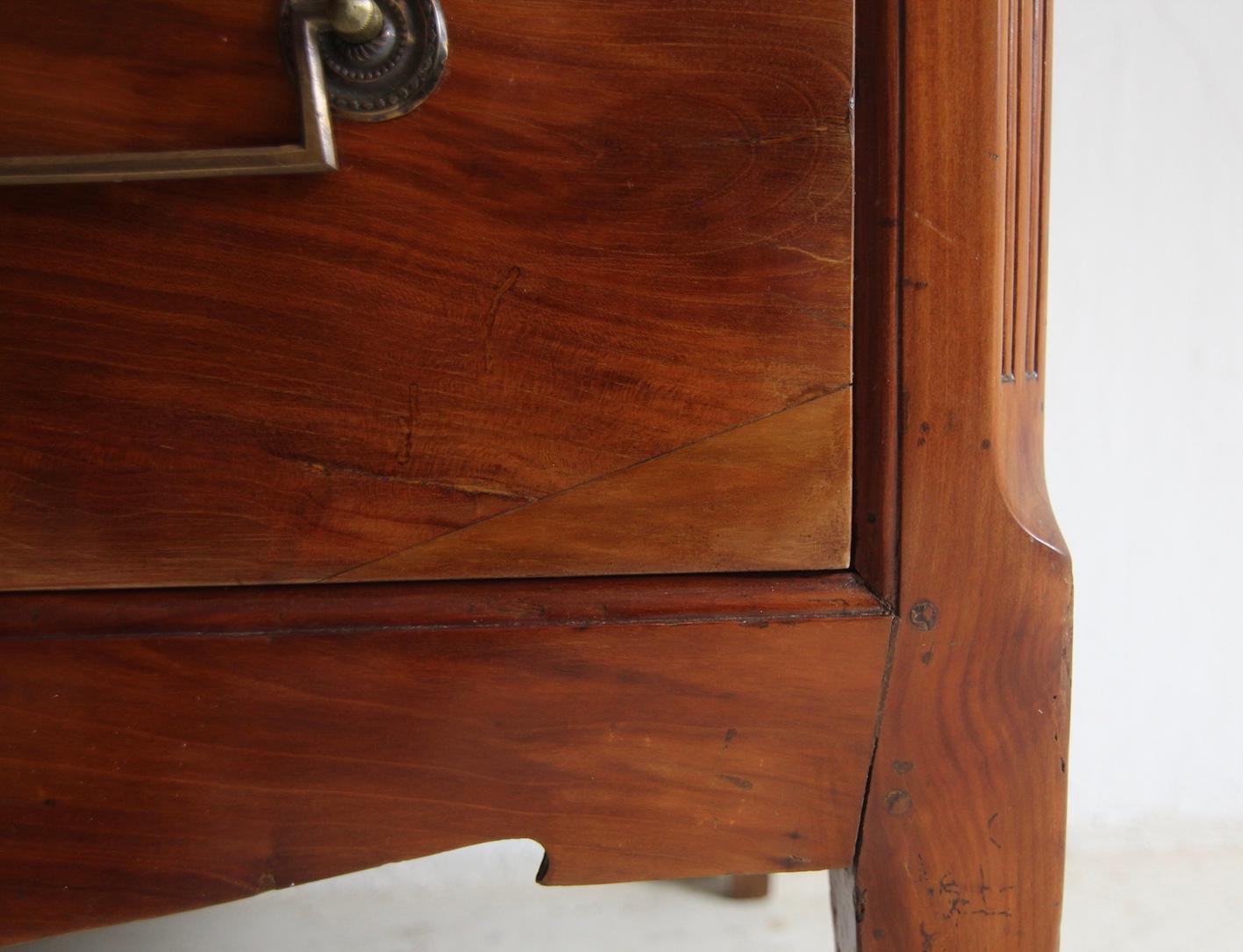 Late 18th Century Louis XVI Cherrywood Chest of Drawers For Sale 6
