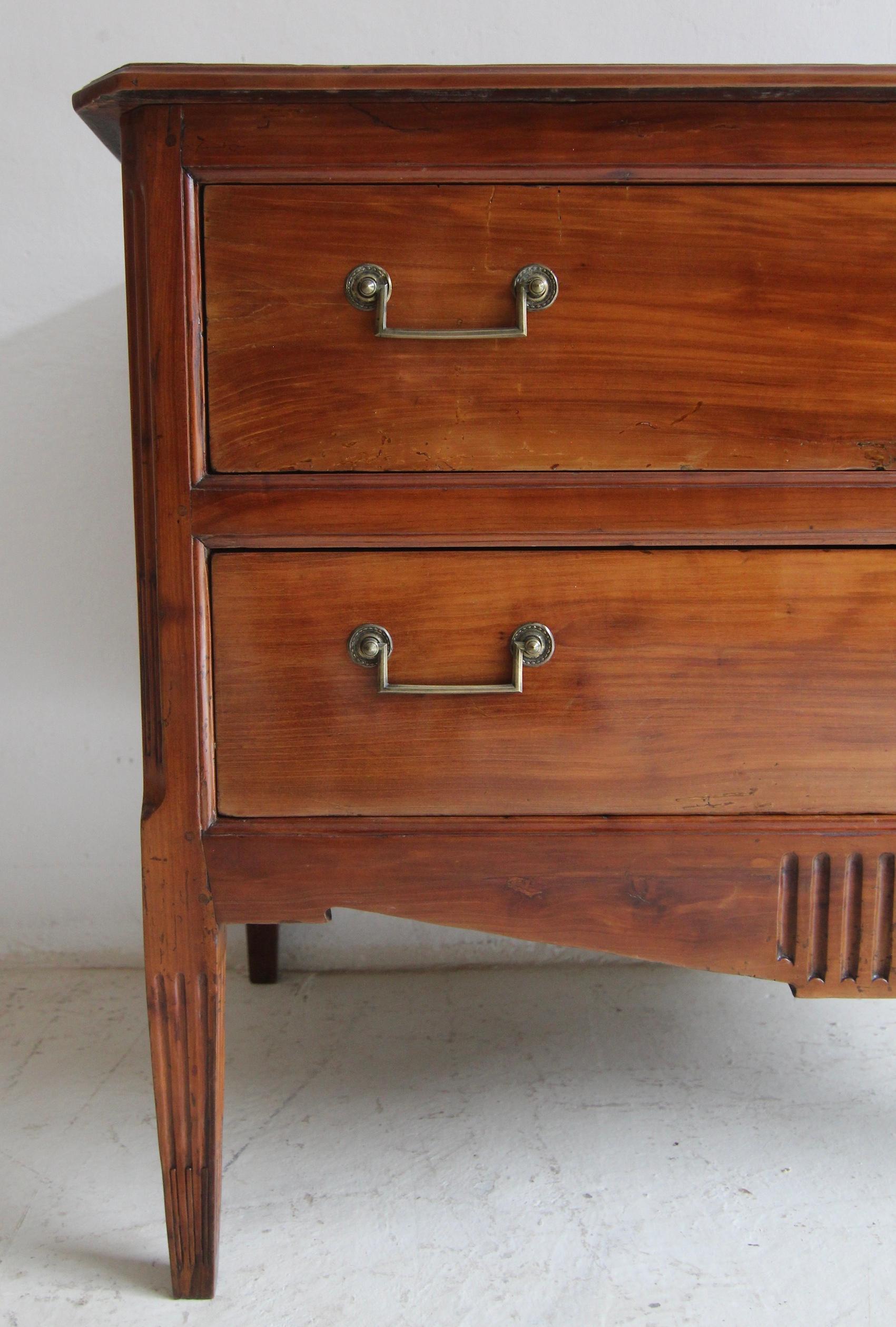 Late 18th Century Louis XVI Cherrywood Chest of Drawers For Sale 4