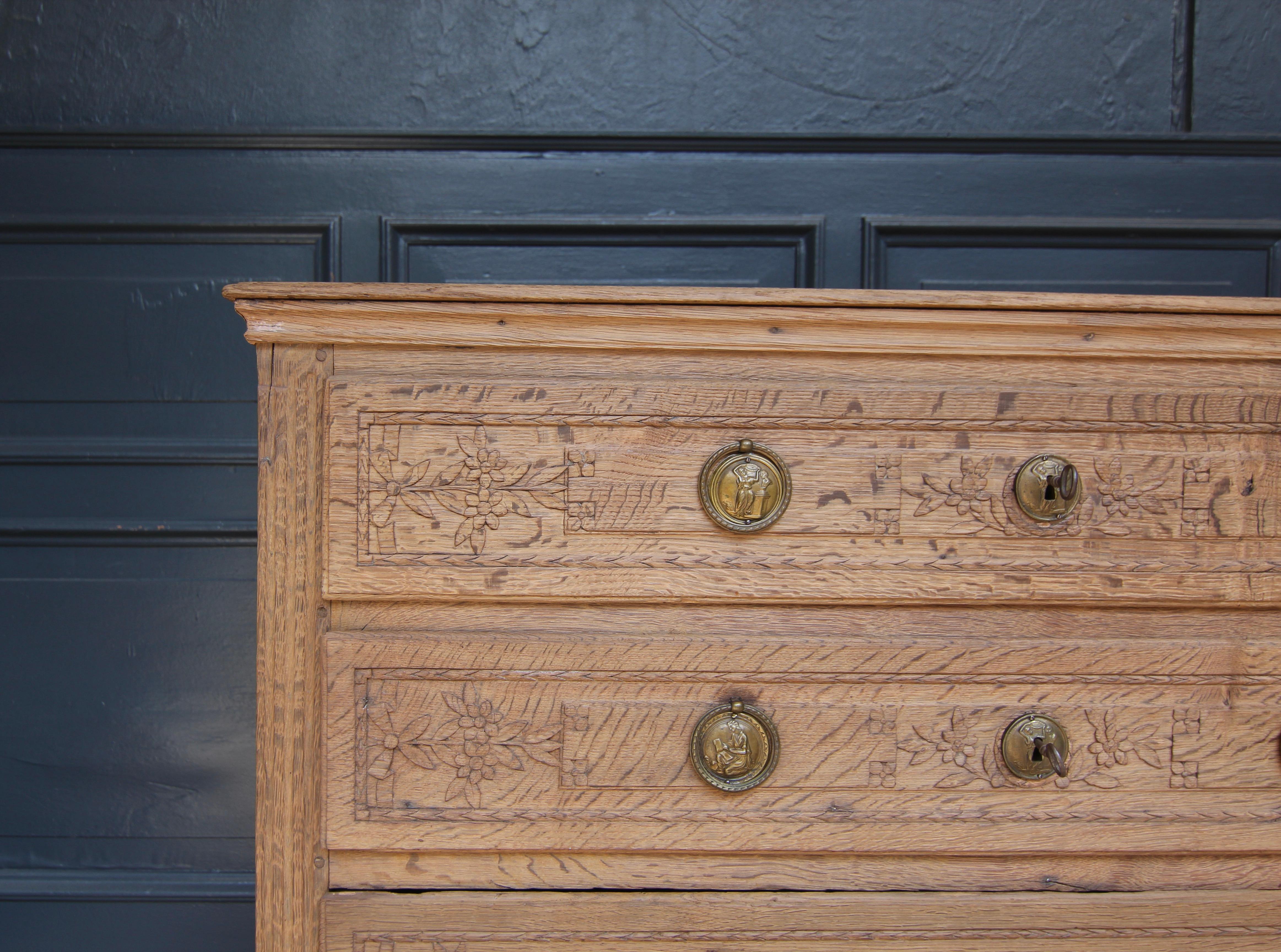 Cassettiera Luigi XVI della fine del XVIII secolo in Oak in vendita 7