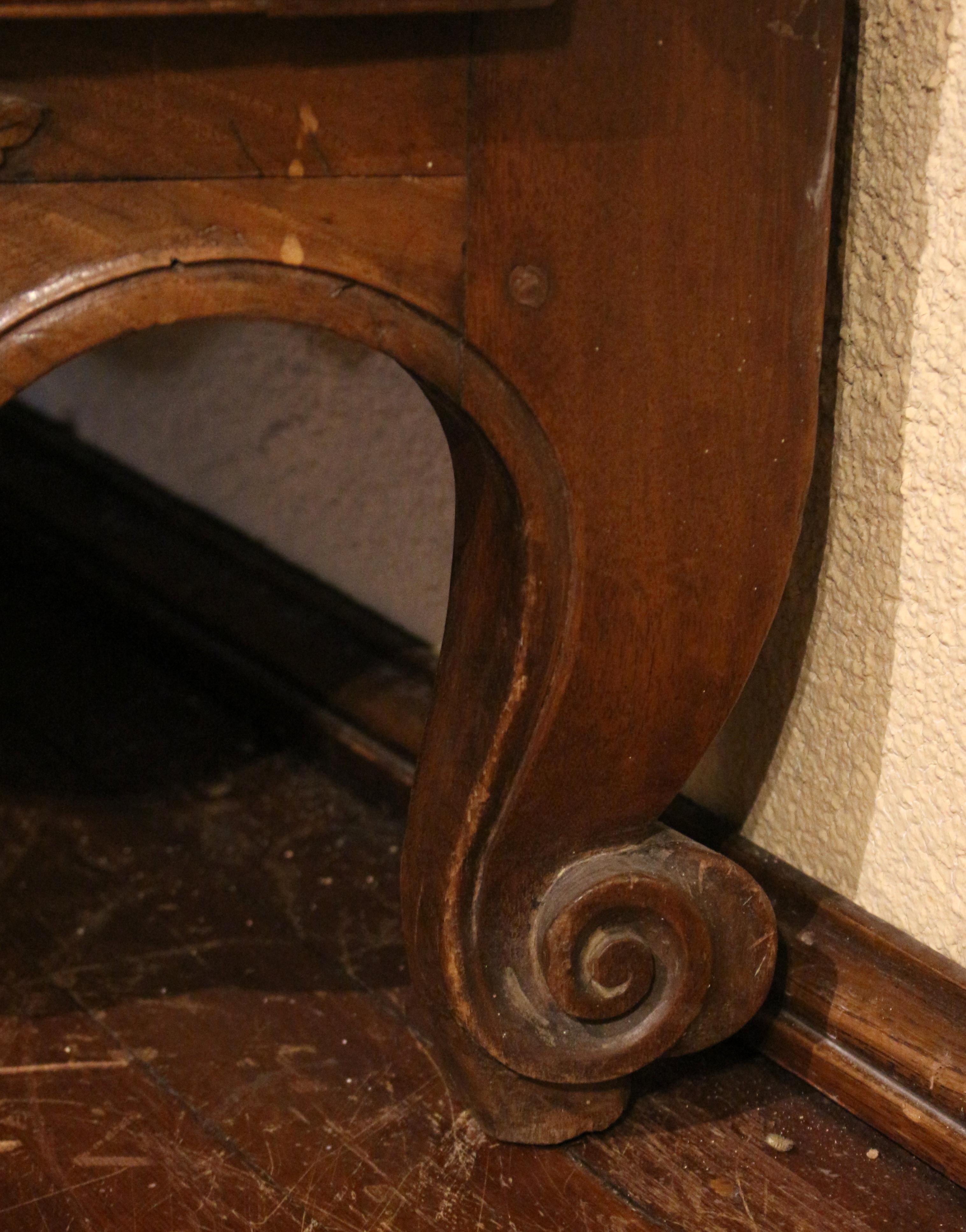 Late 18th Century Louis XVI Corner Cabinet 3
