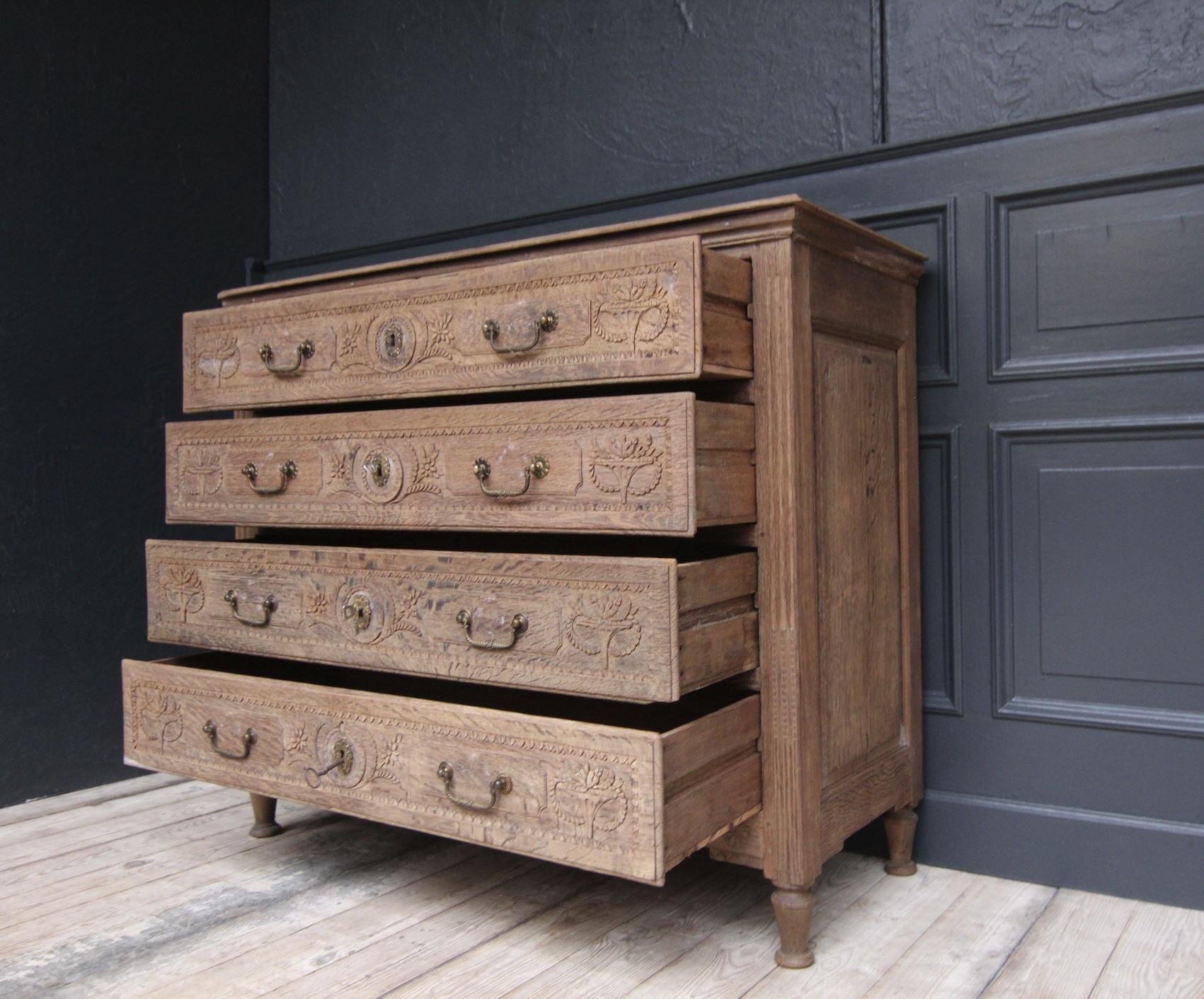 Late 18th Century Louis XVI Oak Chest of Drawers 4